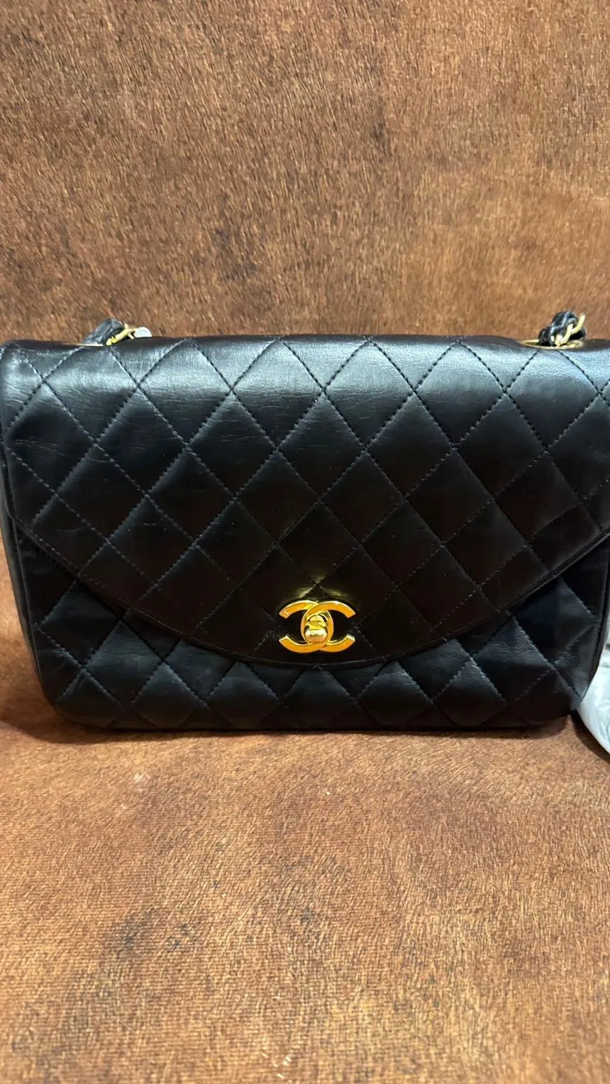 - Flap Black Price-conscious Chanel Global express Bag Shoulder Leather Vintage Bag