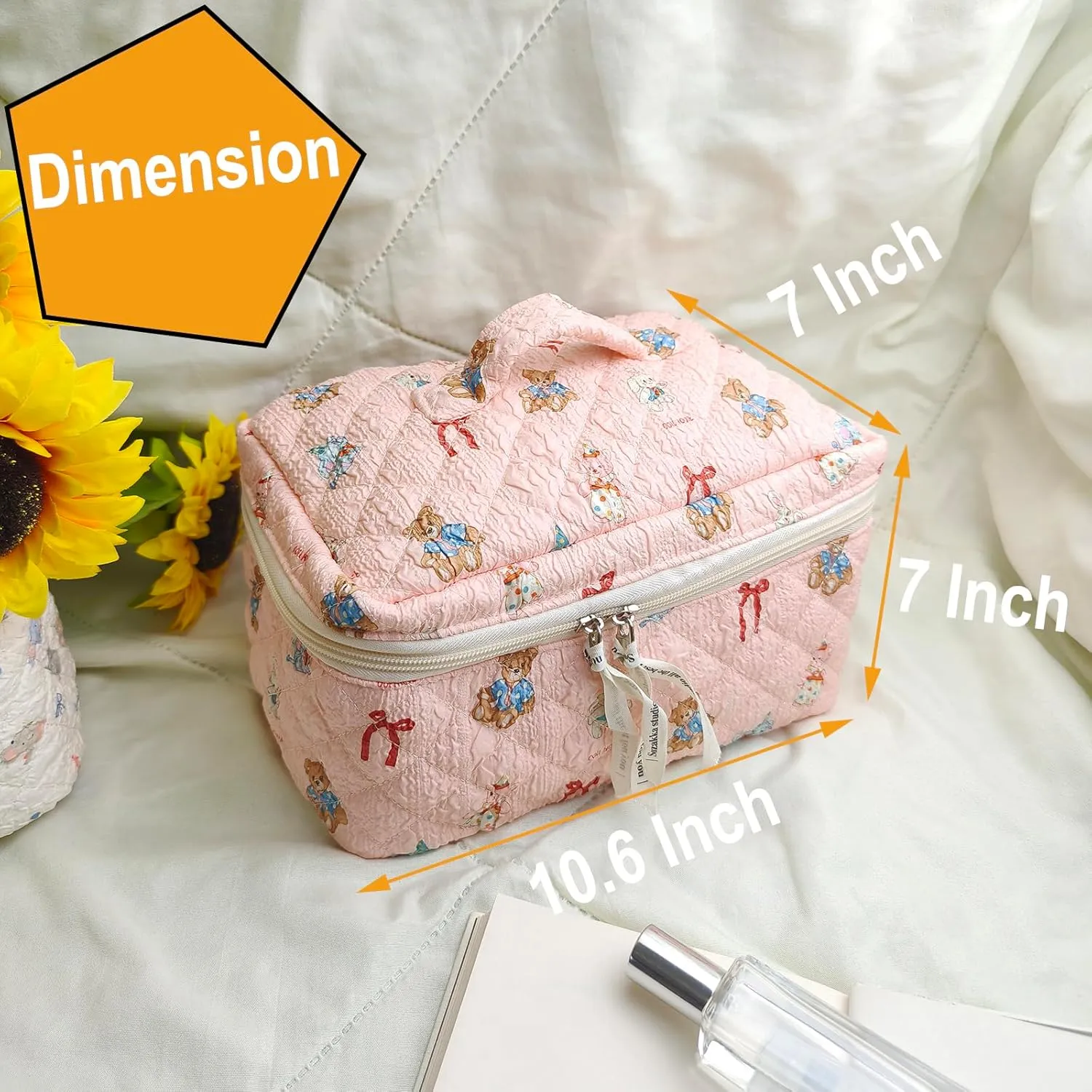 2025 New Cute Cartoon Doll House Pink Makeup Bags for Women Girls，Large Cosmetic Travel Quilted Cotton & Poplin Fabric Skincare Make Up Organizer Bag, Aesthetic Bathroom Portable Brush Case Pouch