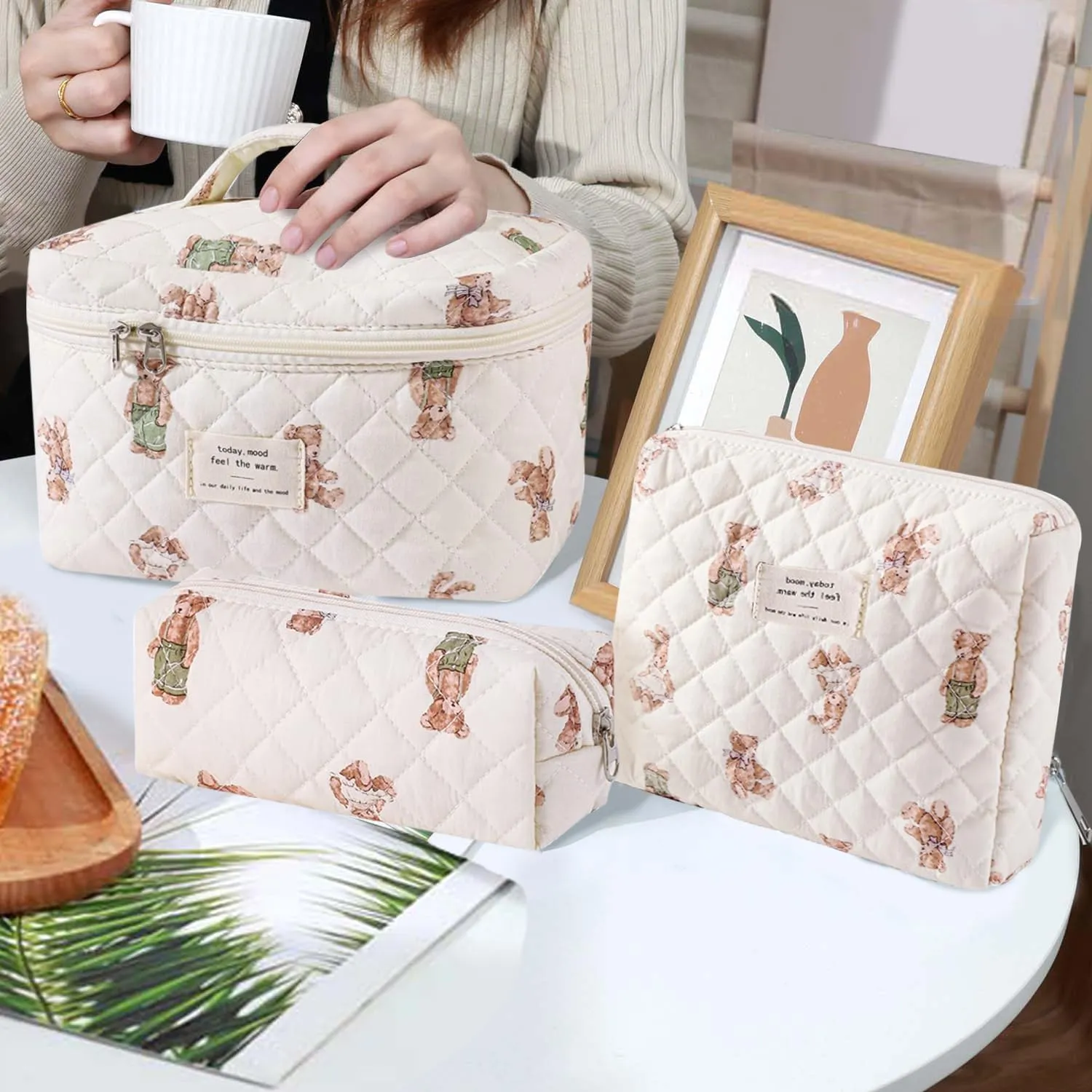 3 Pcs Cotton Quilted Makeup Bag Set, Floral Cotton Cosmetic Bag, Aesthetic Toiletry Travel Organizer Bag for Women Girls (Bear)