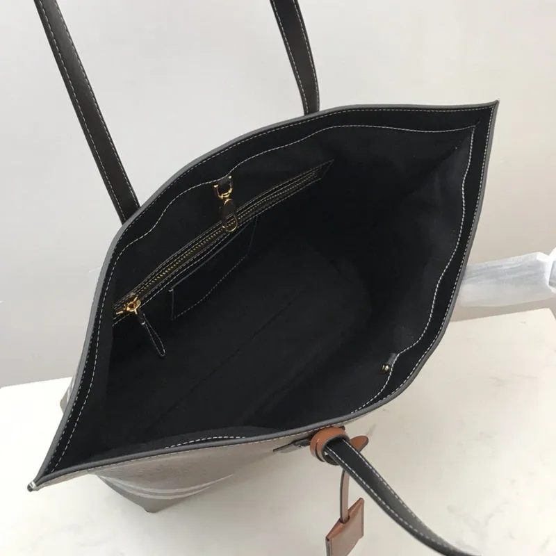 327 Sleek and smooth - - Unique BOR ADT Bags