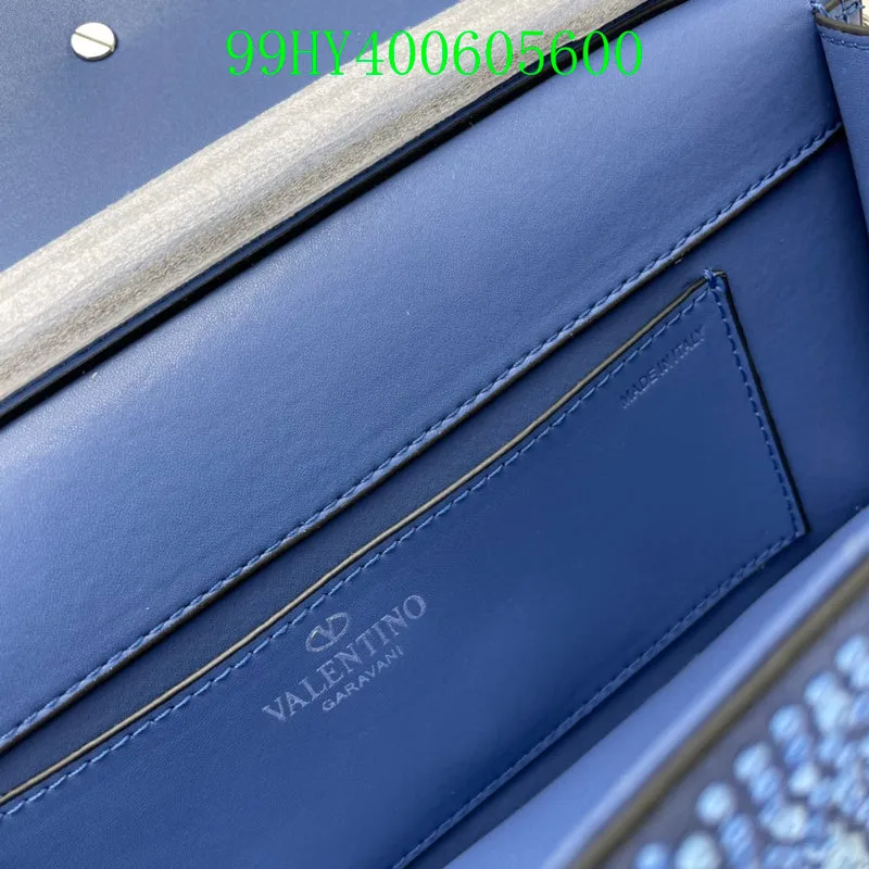 356 Sleek and smooth Quick turnaround - Valentino CC - Bags Bags