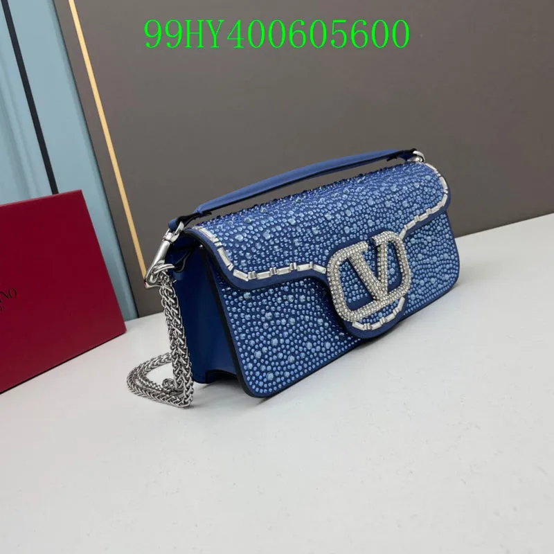 356 Sleek and smooth Quick turnaround - Valentino CC - Bags Bags