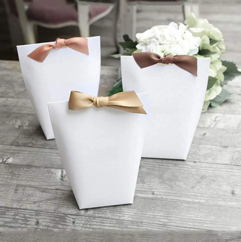 (8pcs White) Gift Wrap Boxes Packing Bags, Minimalist Gift Boxes Valentine's Day, Decorative Presents Box Bundle for Packing Clothes Accessories/Tie