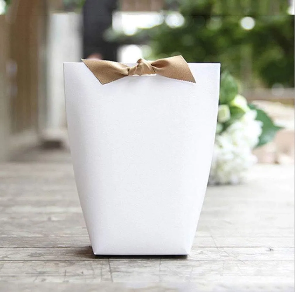 (8pcs White) Gift Wrap Boxes Packing Bags, Minimalist Gift Boxes Valentine's Day, Decorative Presents Box Bundle for Packing Clothes Accessories/Tie