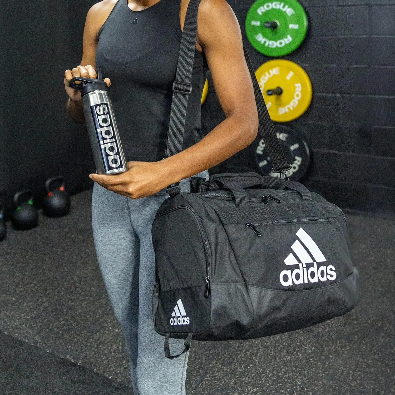 adidas Unisex Defender 4.0 Gym Duffel Bag for Men and Women, Team Navy Blue, Small (38L)