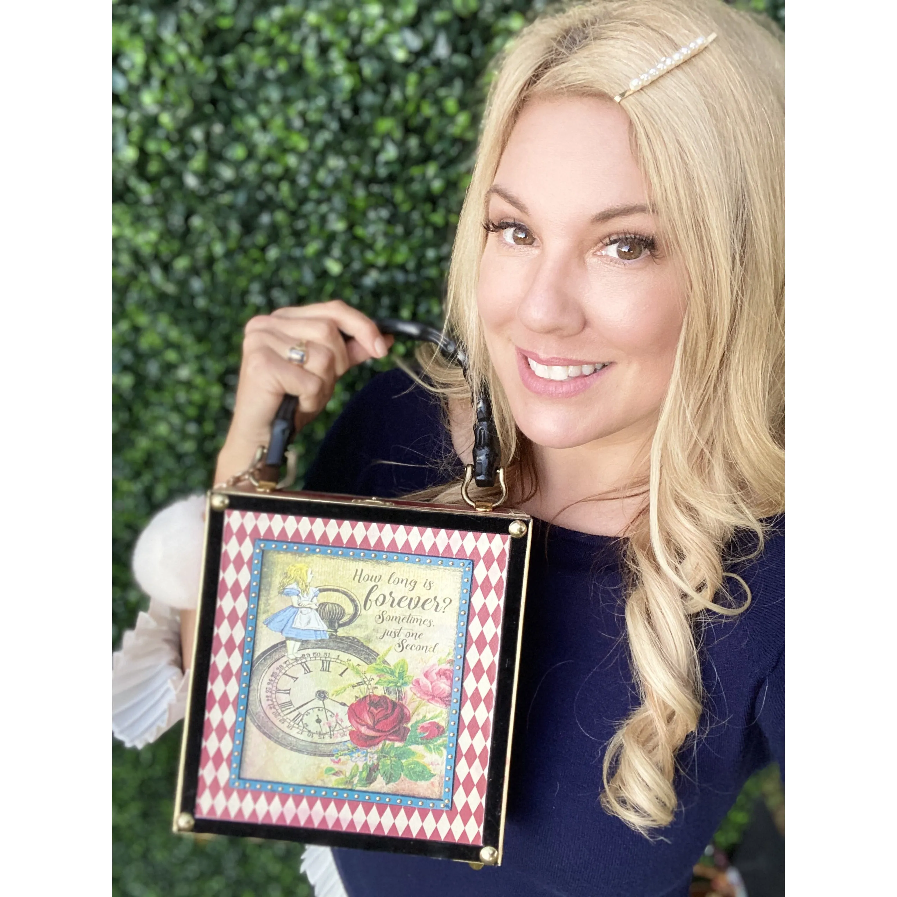 Alice's Tea Cup Bag