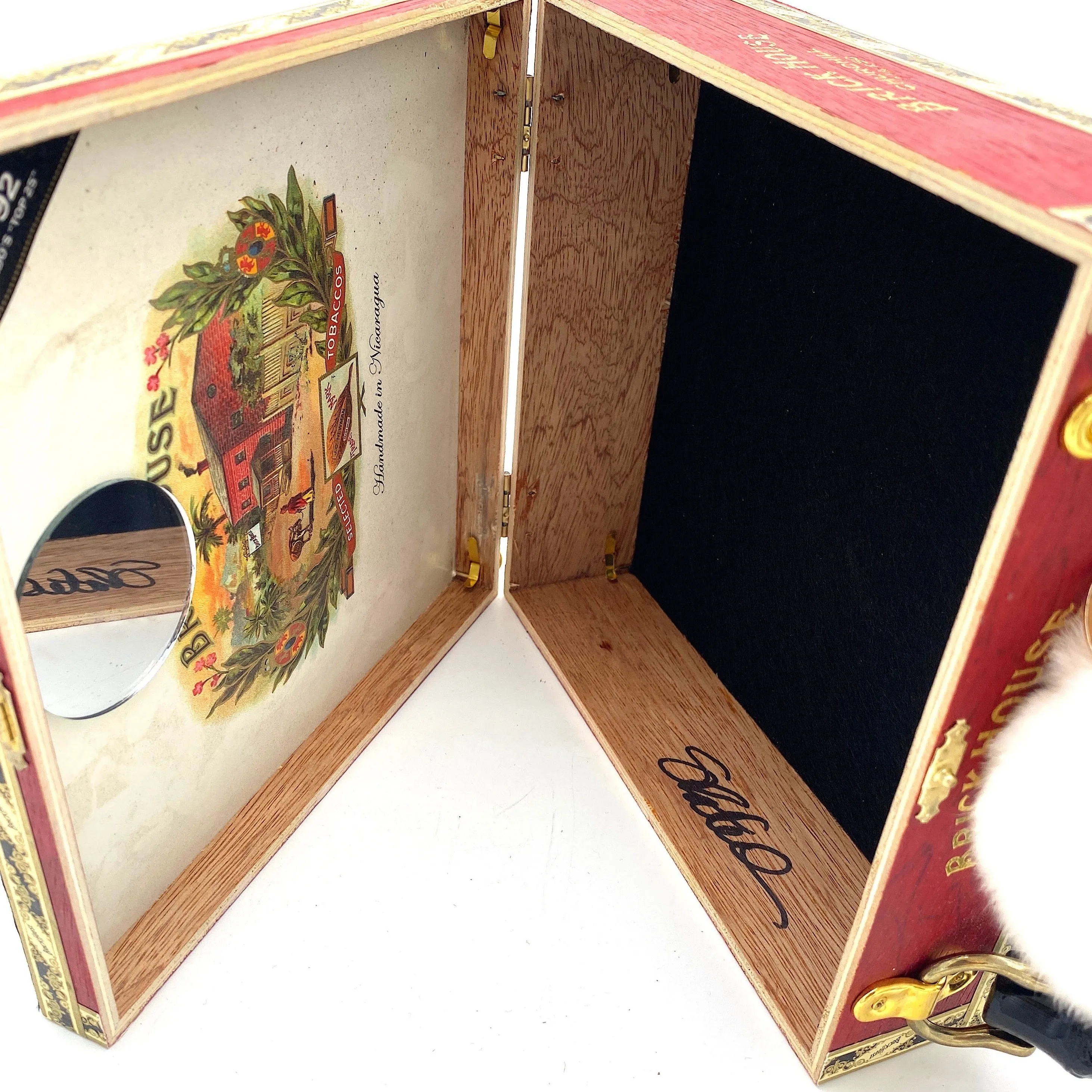Alice's Tea Cup Bag