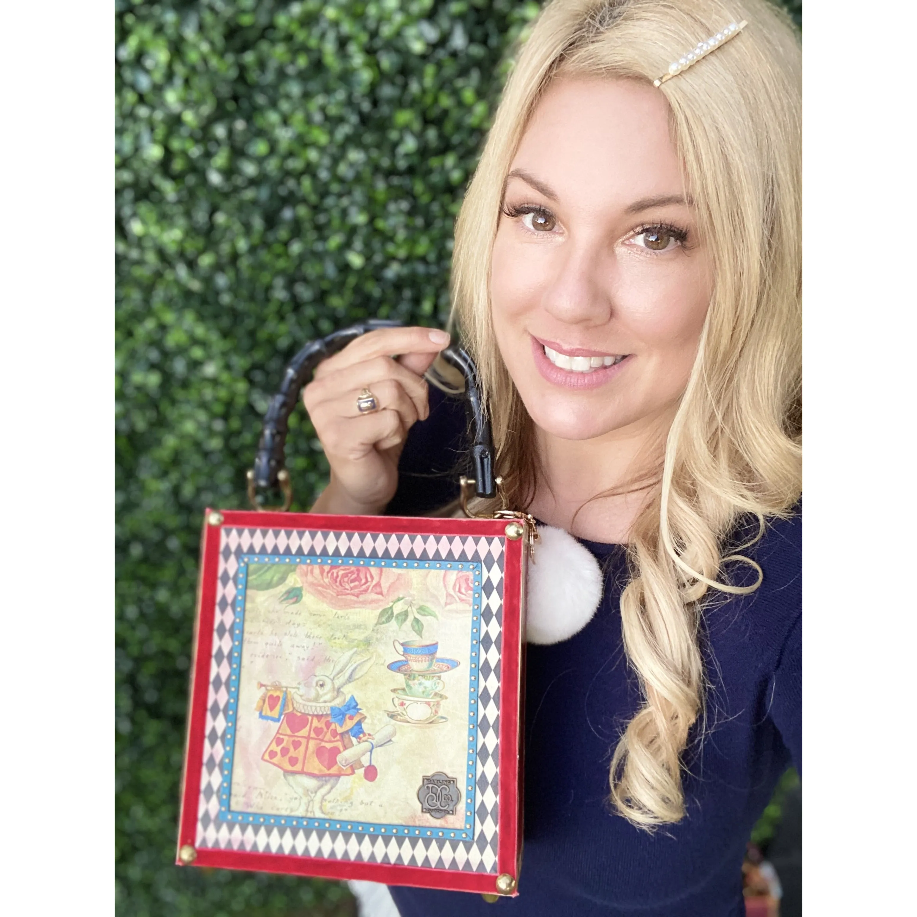 Alice's Tea Cup Bag