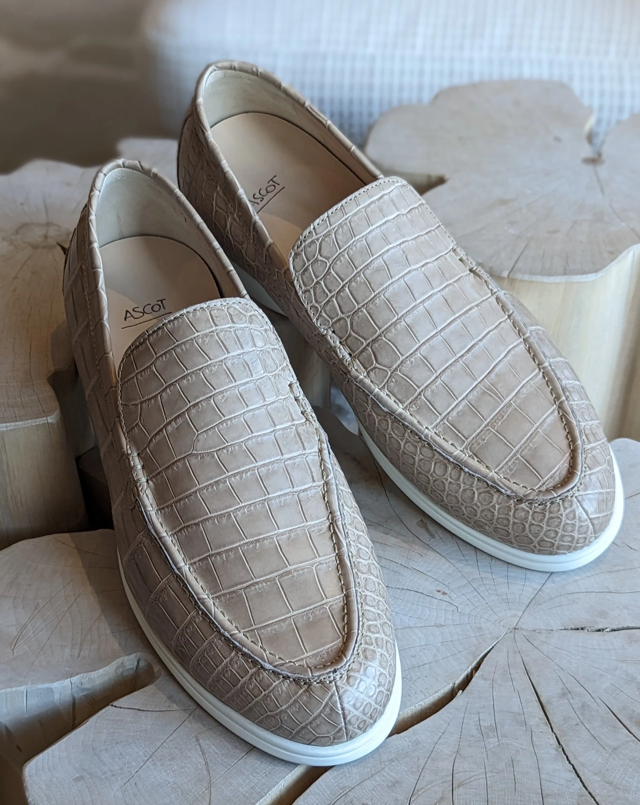 Ascot Cannes - Cream Crocodile