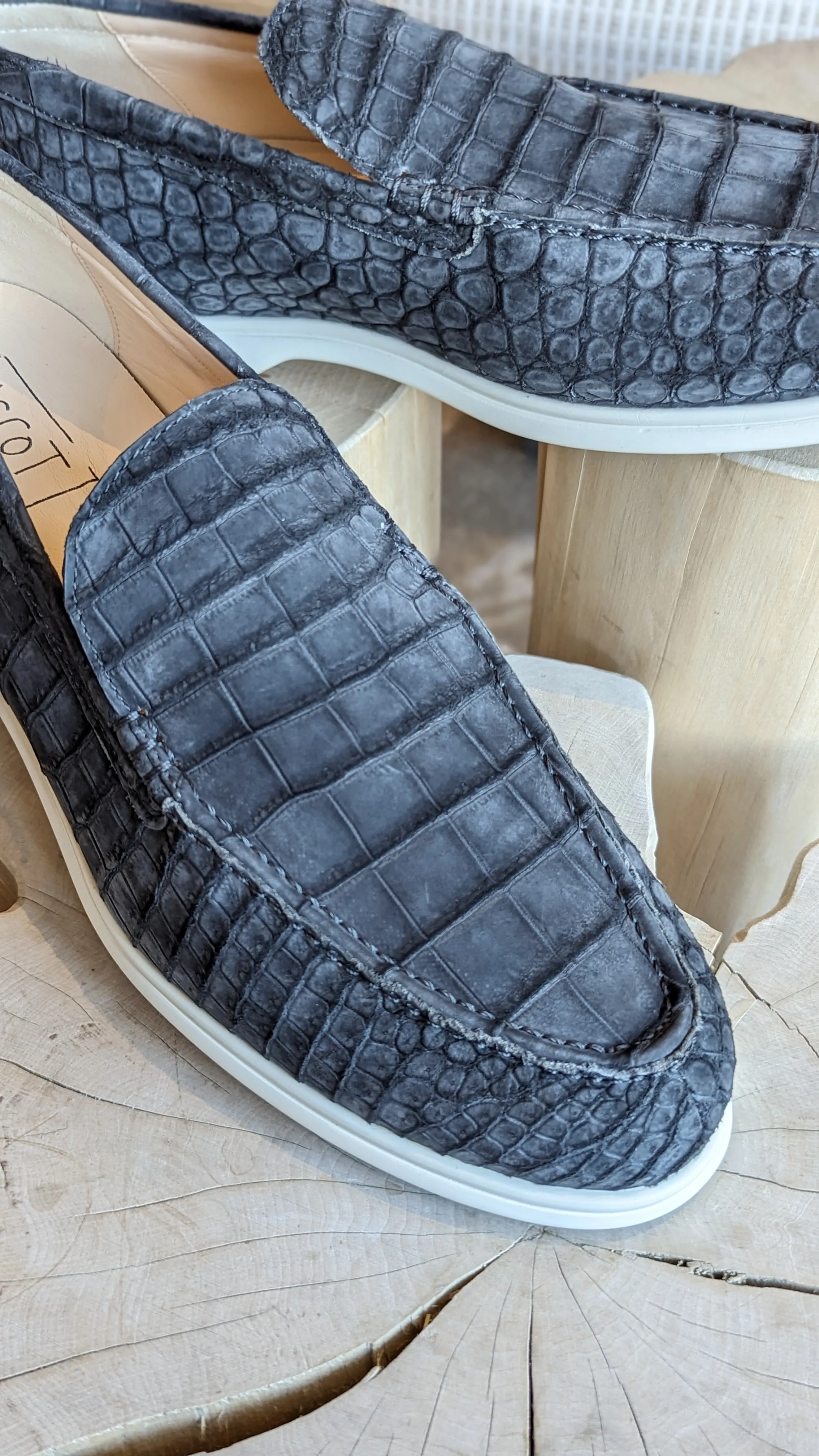 Ascot Cannes - Gunpowder Grey Nubuck Crocodile