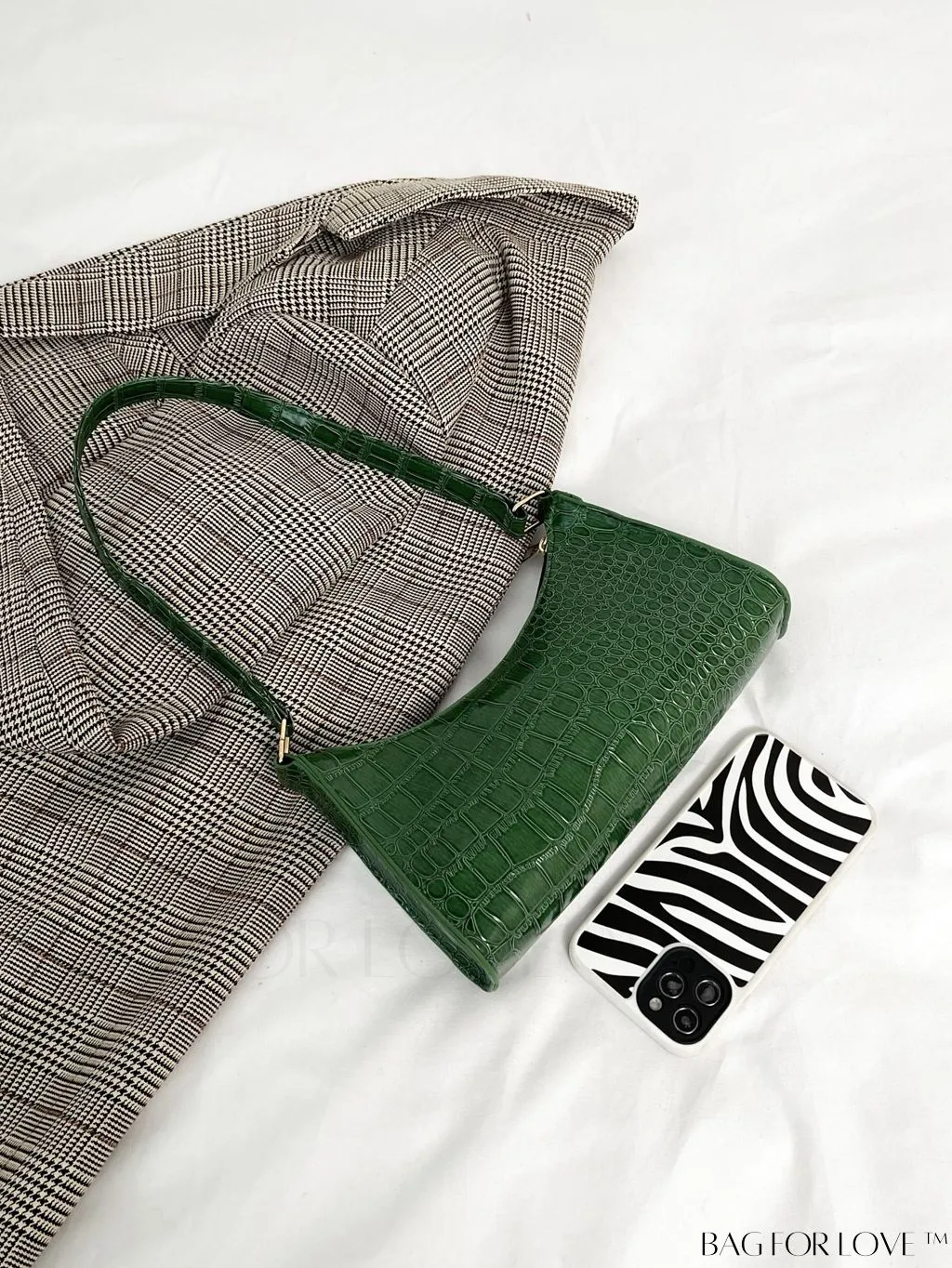 BagForLove - Crocodile Embossed Baguette Handbag