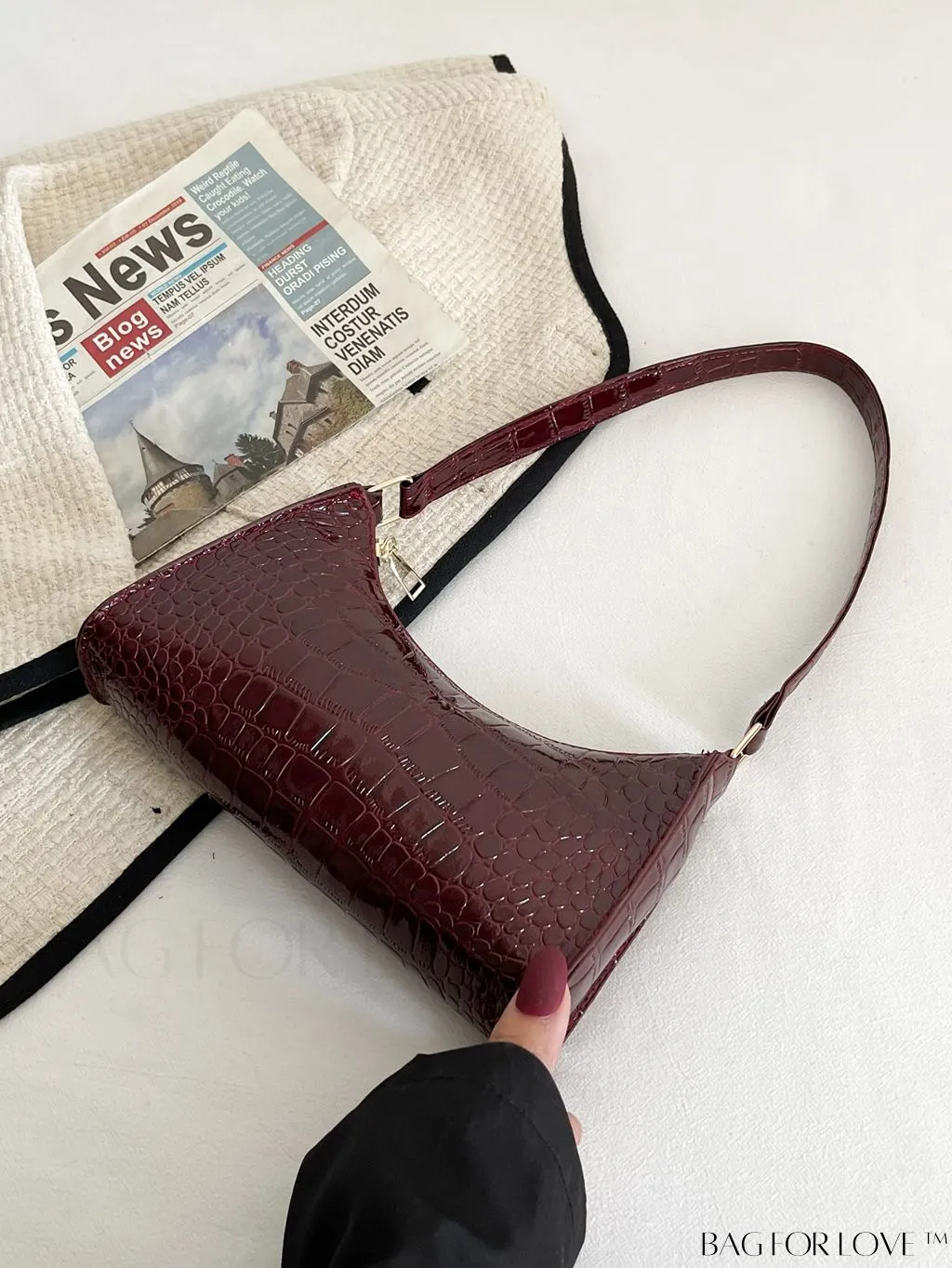 BagForLove - Crocodile Embossed Baguette Handbag
