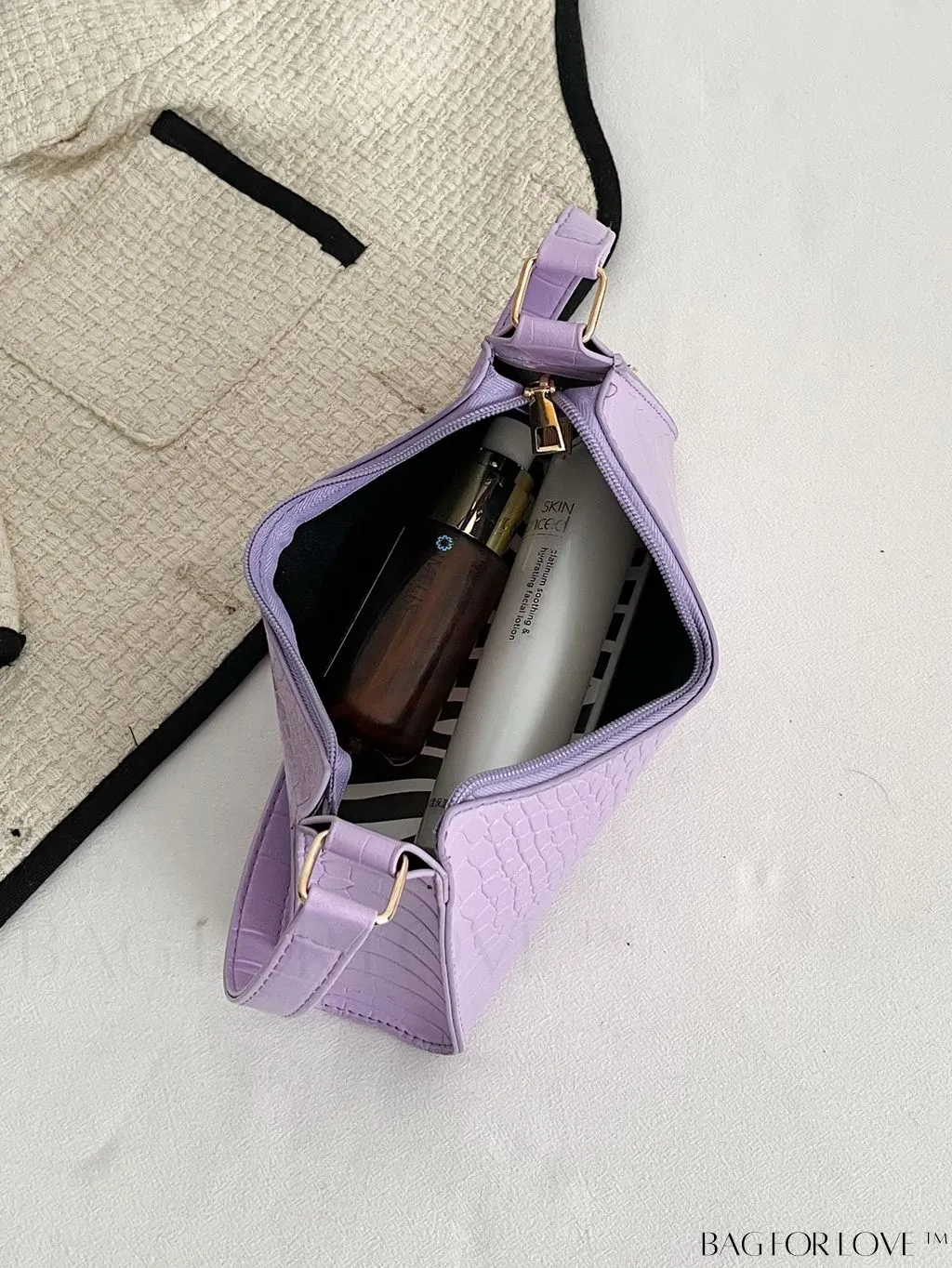 BagForLove - Crocodile Embossed Baguette Handbag