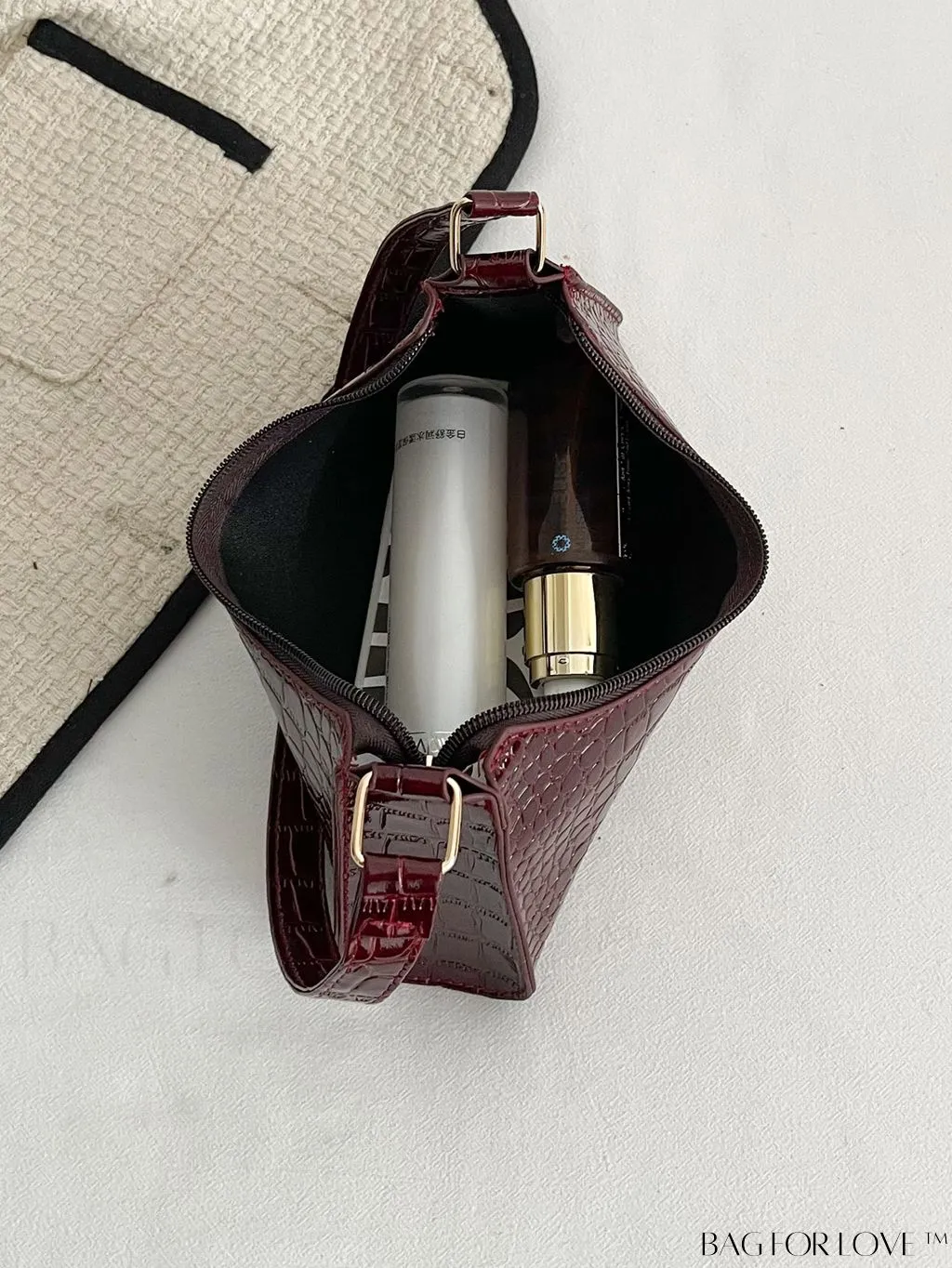 BagForLove - Crocodile Embossed Baguette Handbag