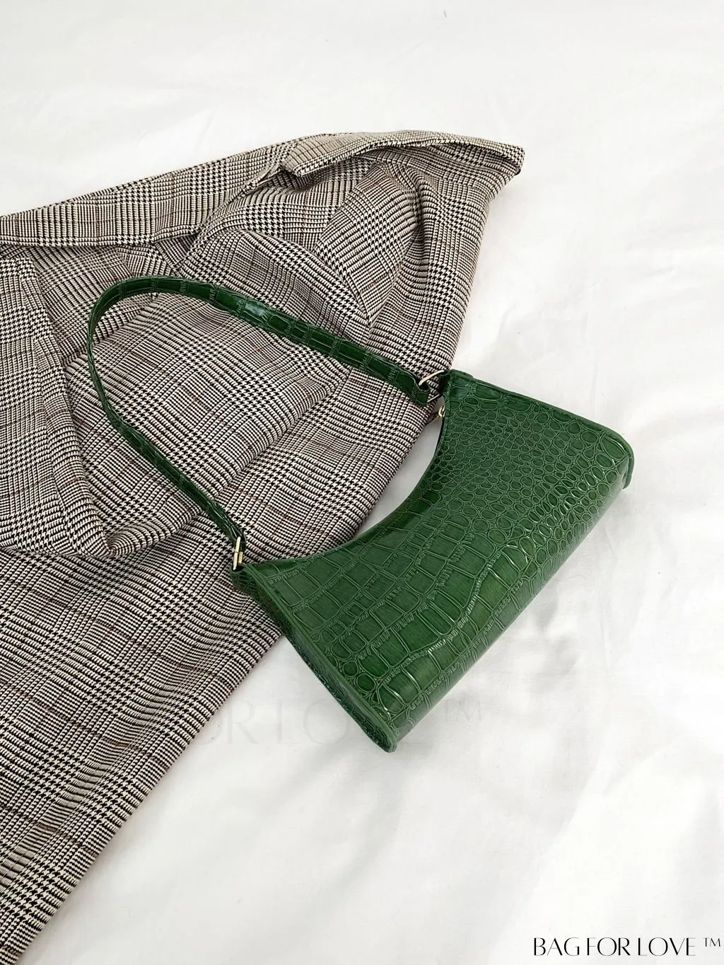 BagForLove - Crocodile Embossed Baguette Handbag