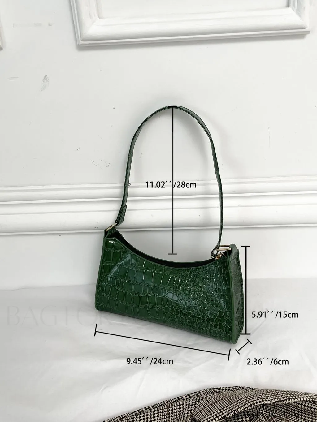BagForLove - Crocodile Embossed Baguette Handbag