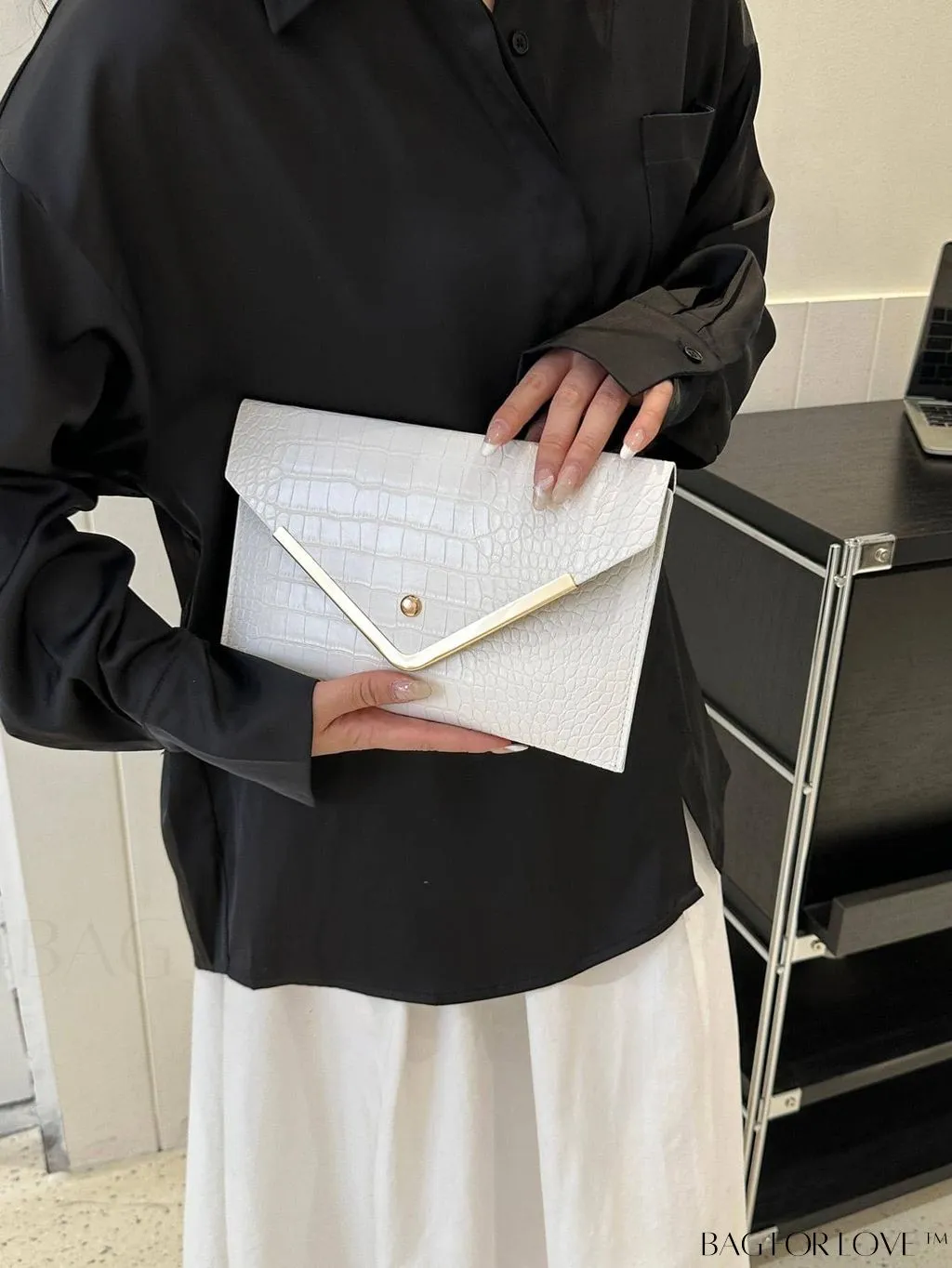 BagForLove - Elegant Metal-Decorated Crocodile Embossed Envelope Bag