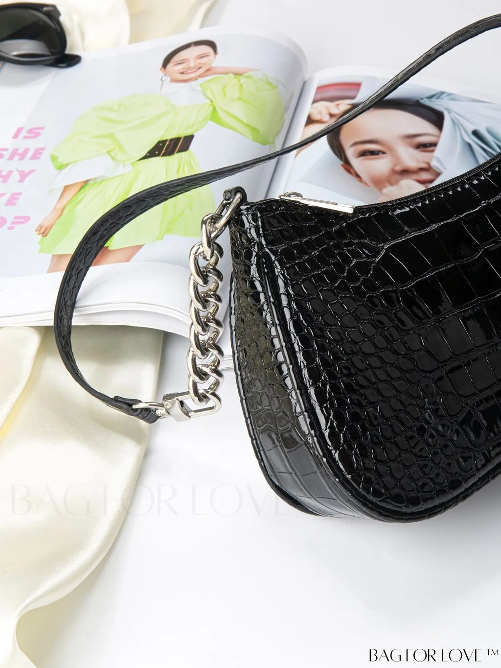 BagForLove - Exquisite Crocodile-Embossed Baguette Handbag