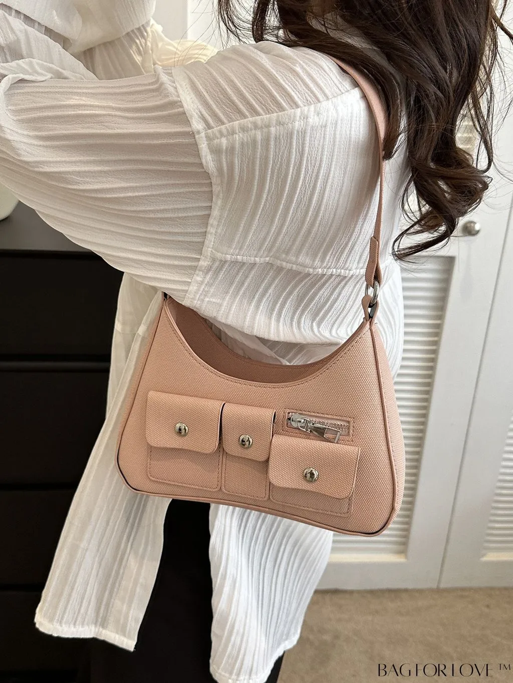 BagForLove - Premium Shoulder Bag with Ample Storage and Sleek Design