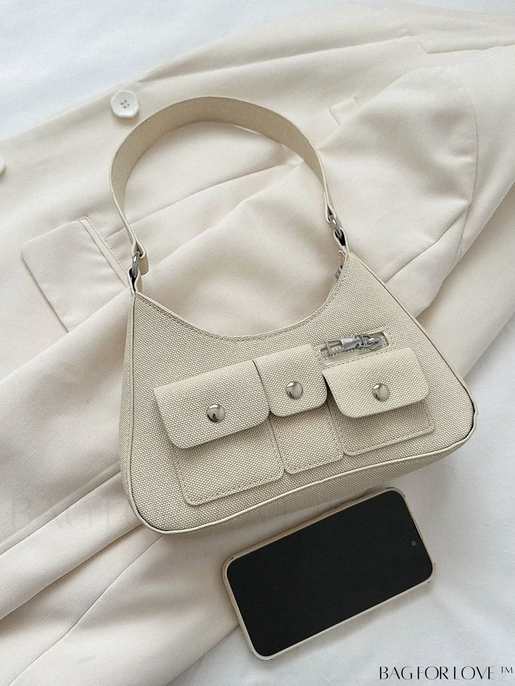 BagForLove - Premium Shoulder Bag with Ample Storage and Sleek Design