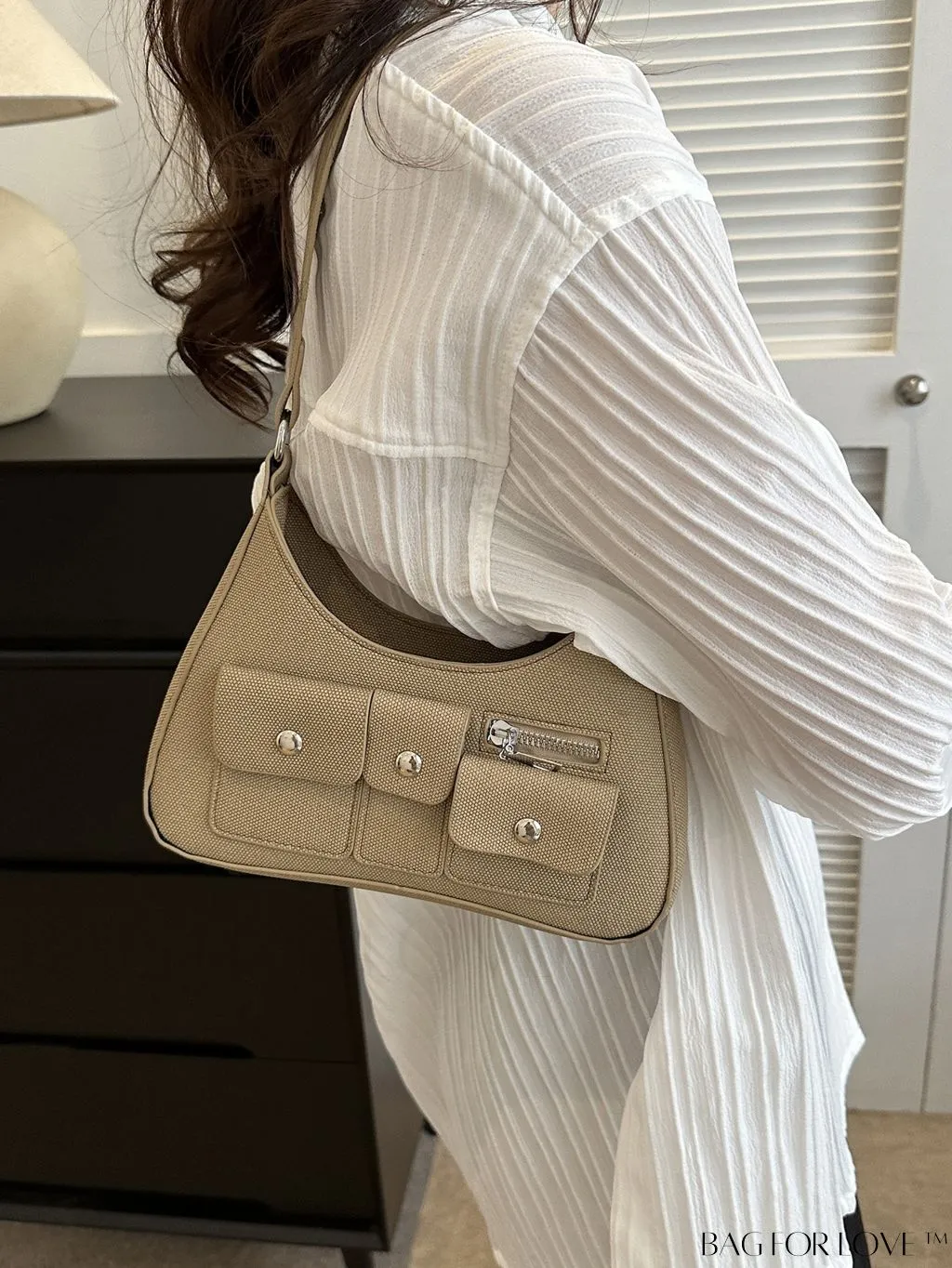BagForLove - Premium Shoulder Bag with Ample Storage and Sleek Design