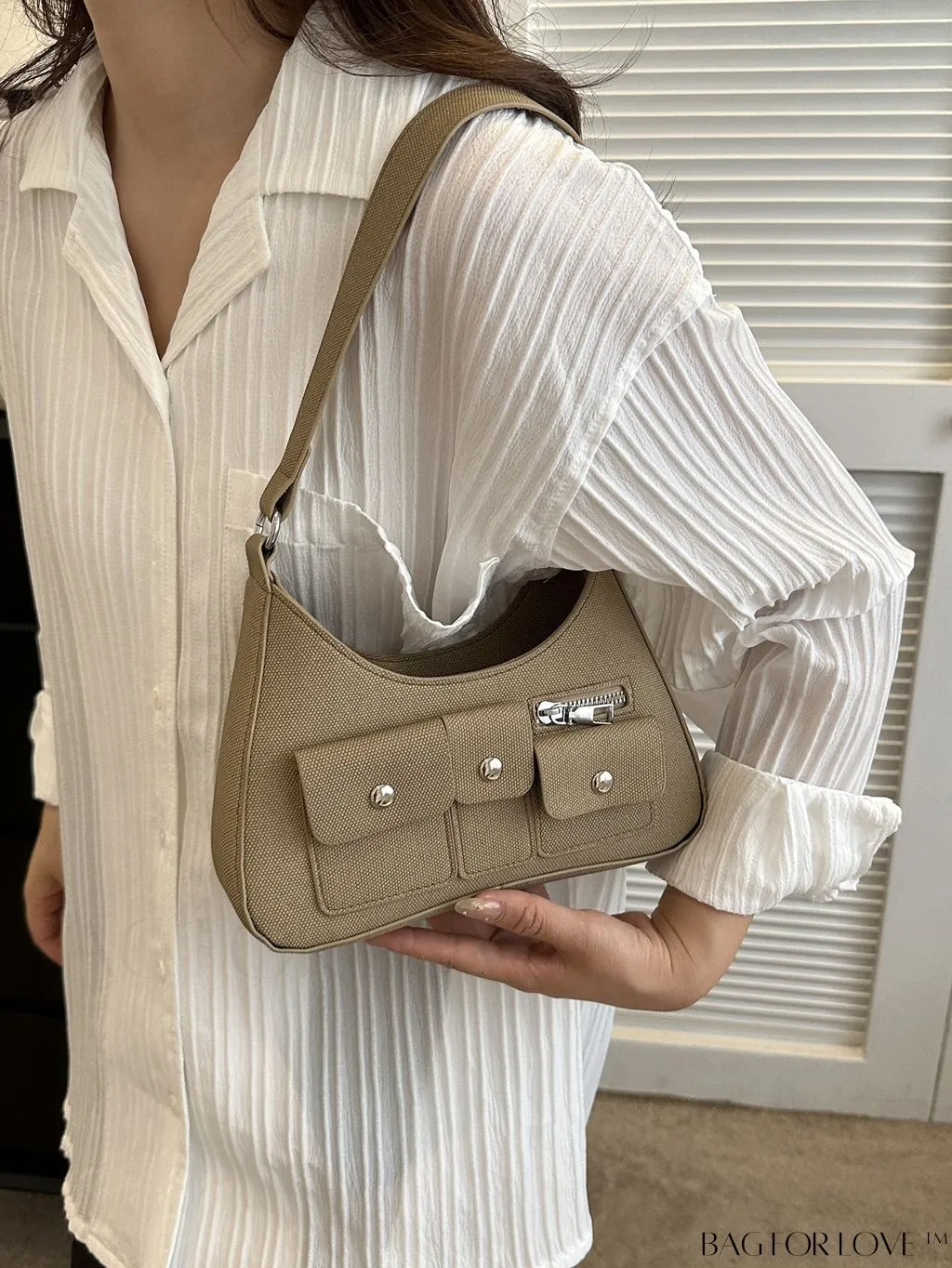 BagForLove - Premium Shoulder Bag with Ample Storage and Sleek Design