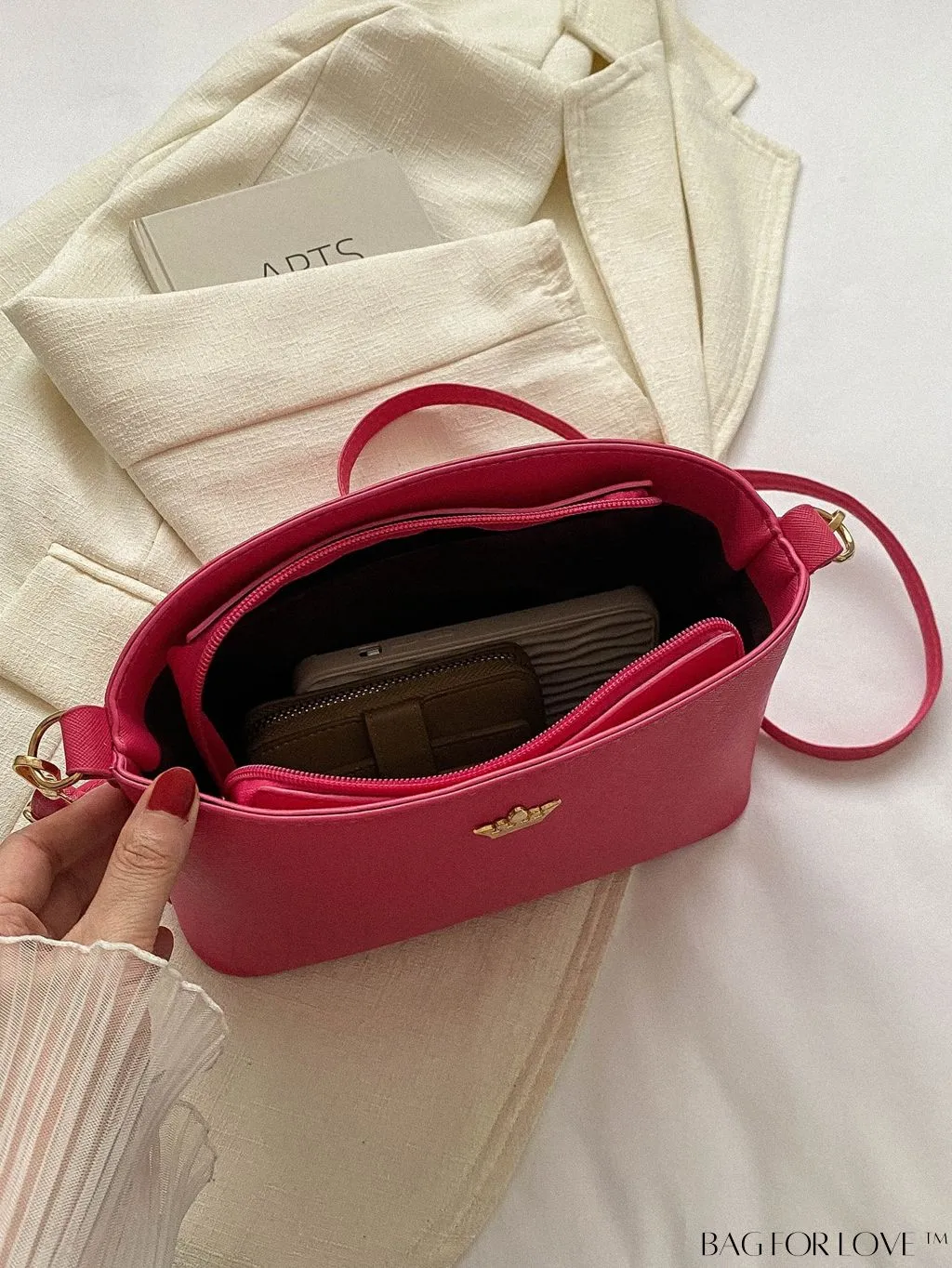 BagForLove - Sleek Black Crossbody Bag with Minimal Design