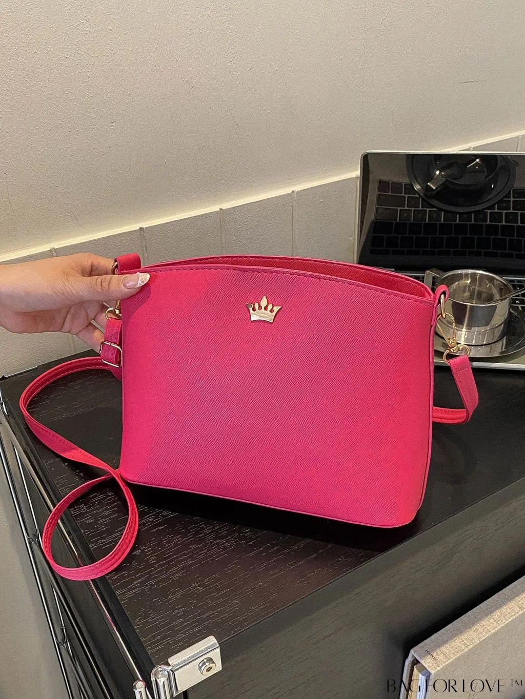 BagForLove - Sleek Black Crossbody Bag with Minimal Design
