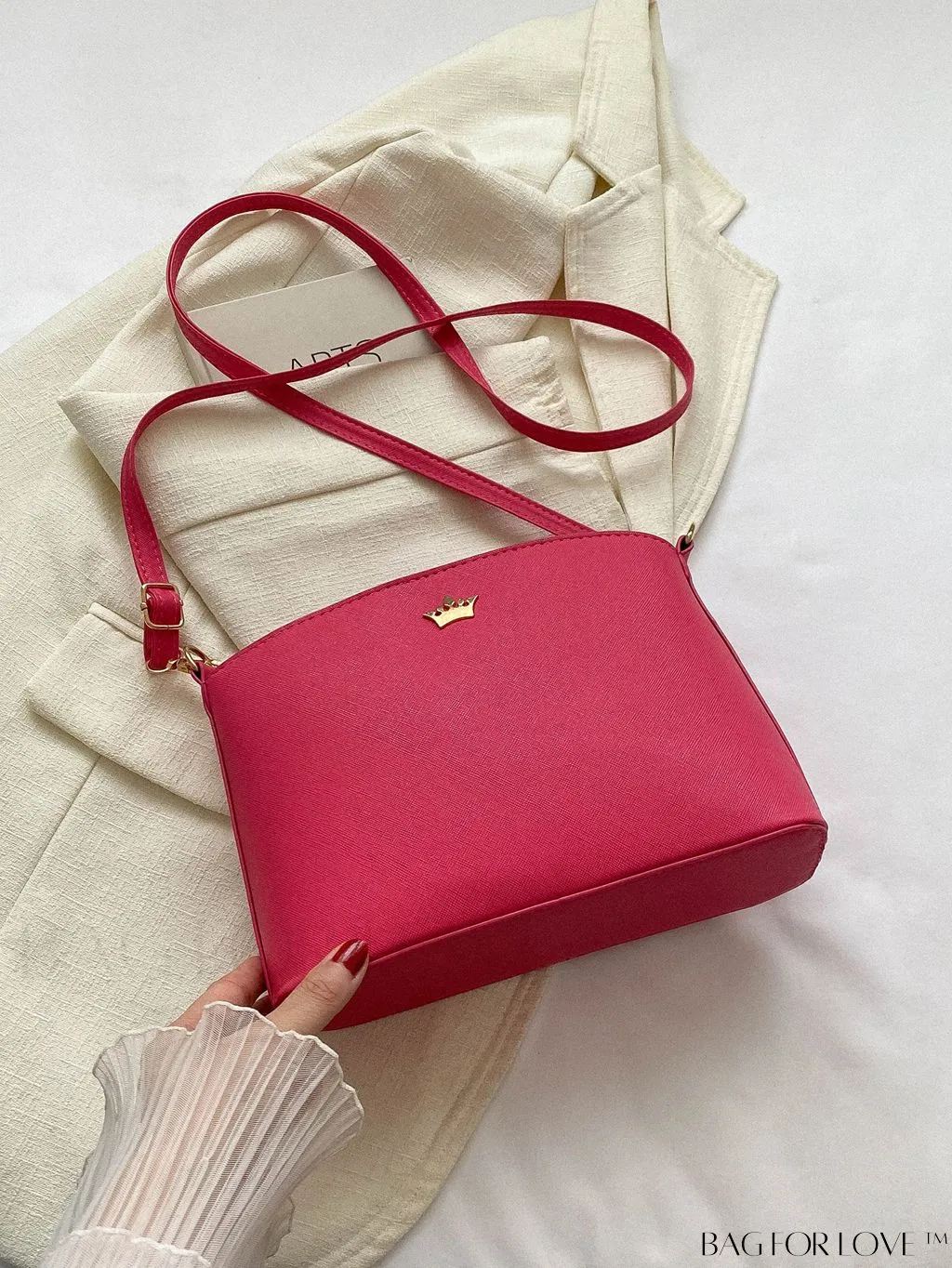 BagForLove - Sleek Black Crossbody Bag with Minimal Design