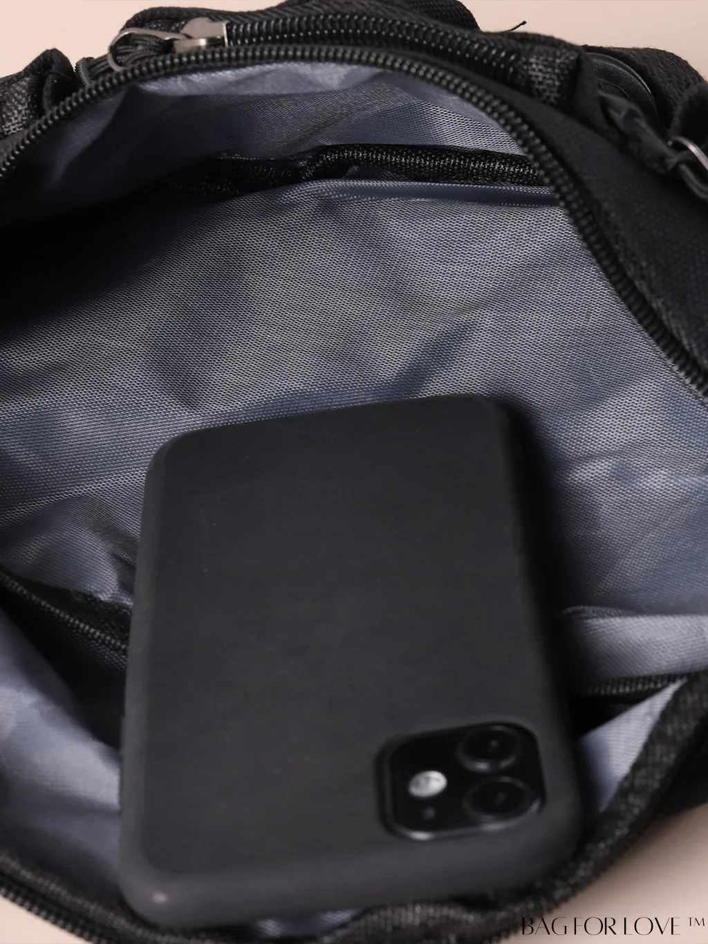 BagForLove - Sleek Waist Bag for a Minimalistic Style