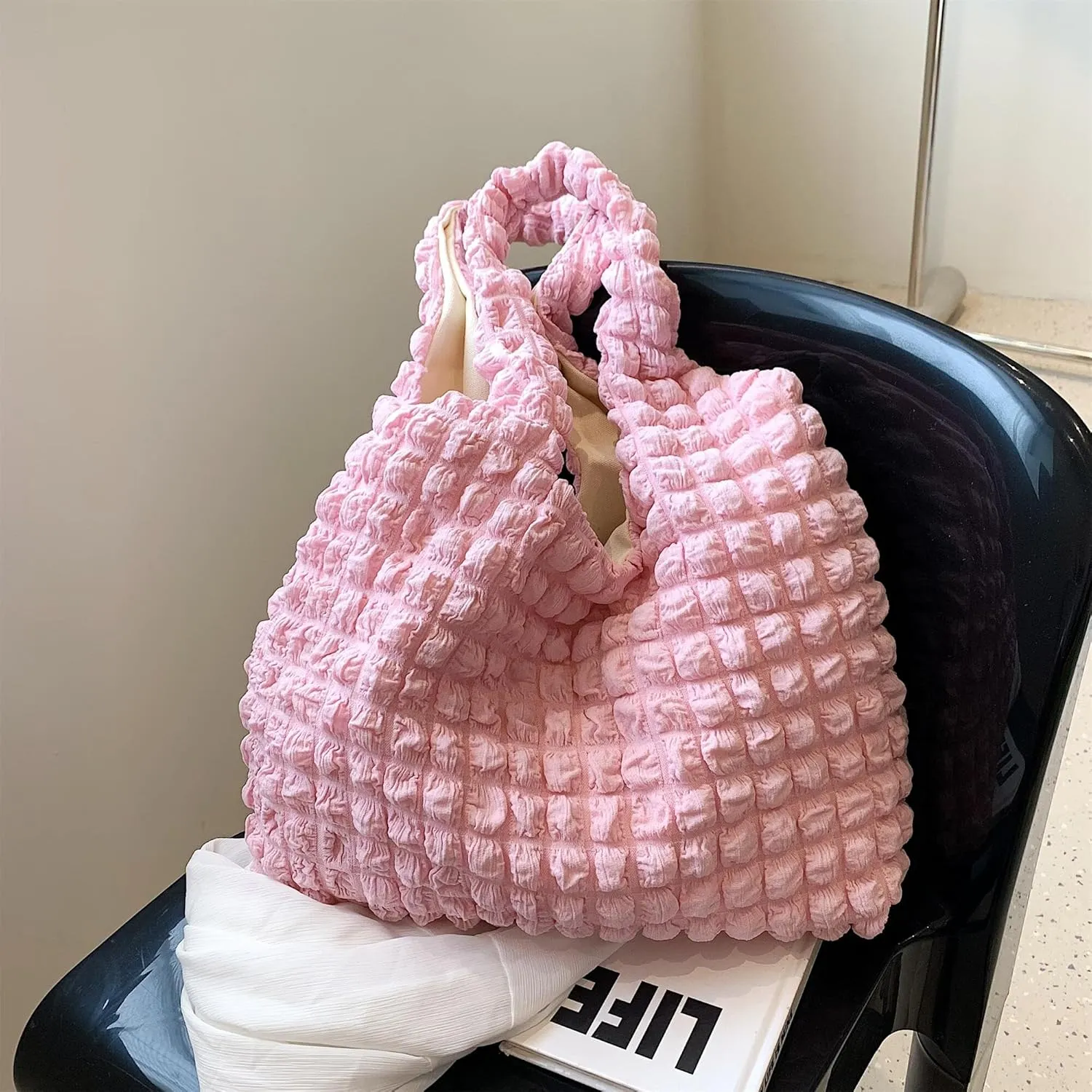 Bubble Large Shoulder Bags for Women Puff Tote Handbag and Purse Cloud Casual Shopping Travel Bag Lightweight