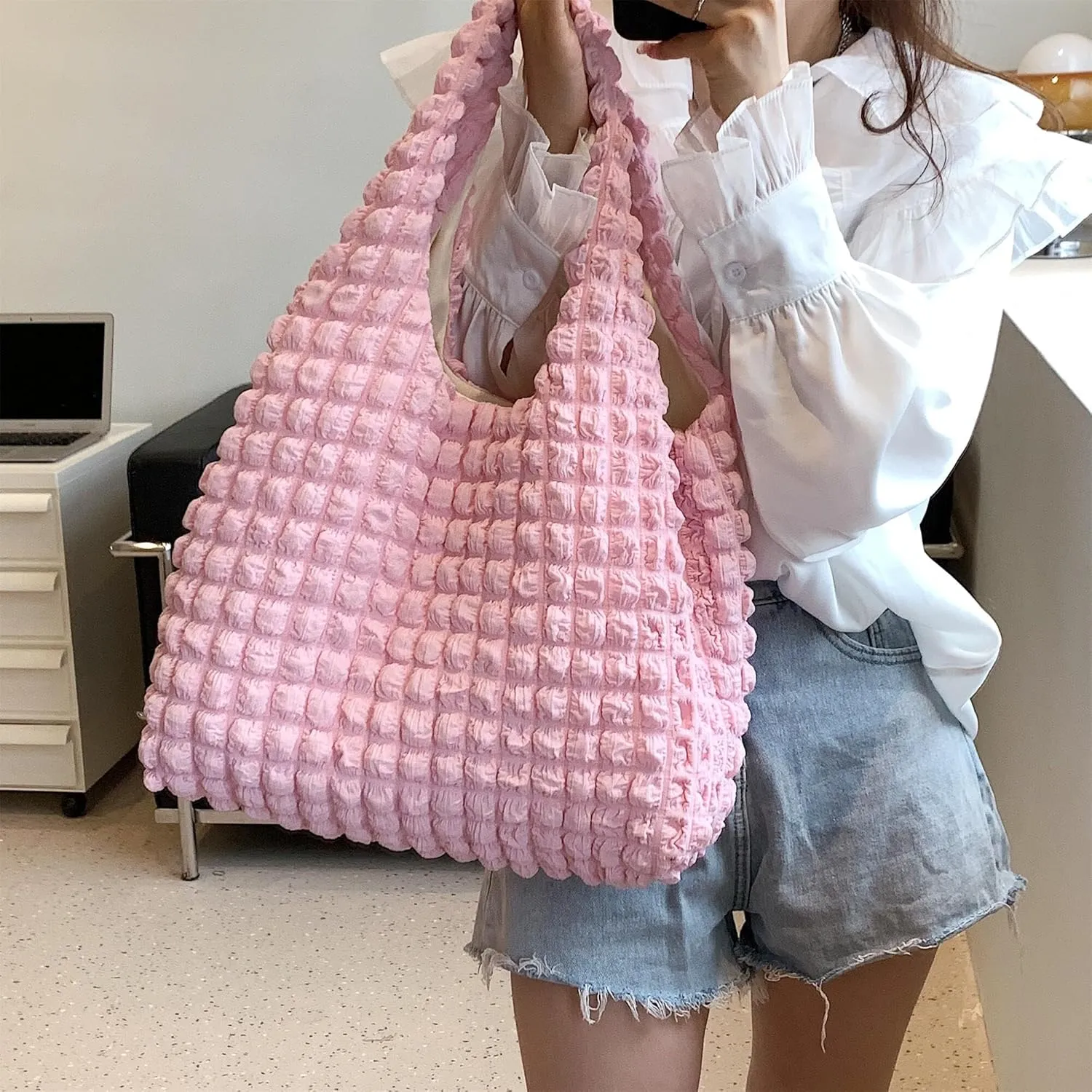 Bubble Large Shoulder Bags for Women Puff Tote Handbag and Purse Cloud Casual Shopping Travel Bag Lightweight