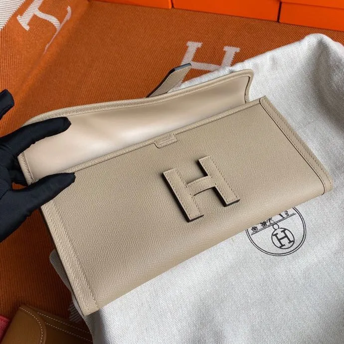 CC Sleek and smooth - Hermès-Bags New-year sale 1134 Bags -