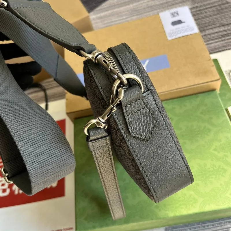Charm - GG Bags - 722