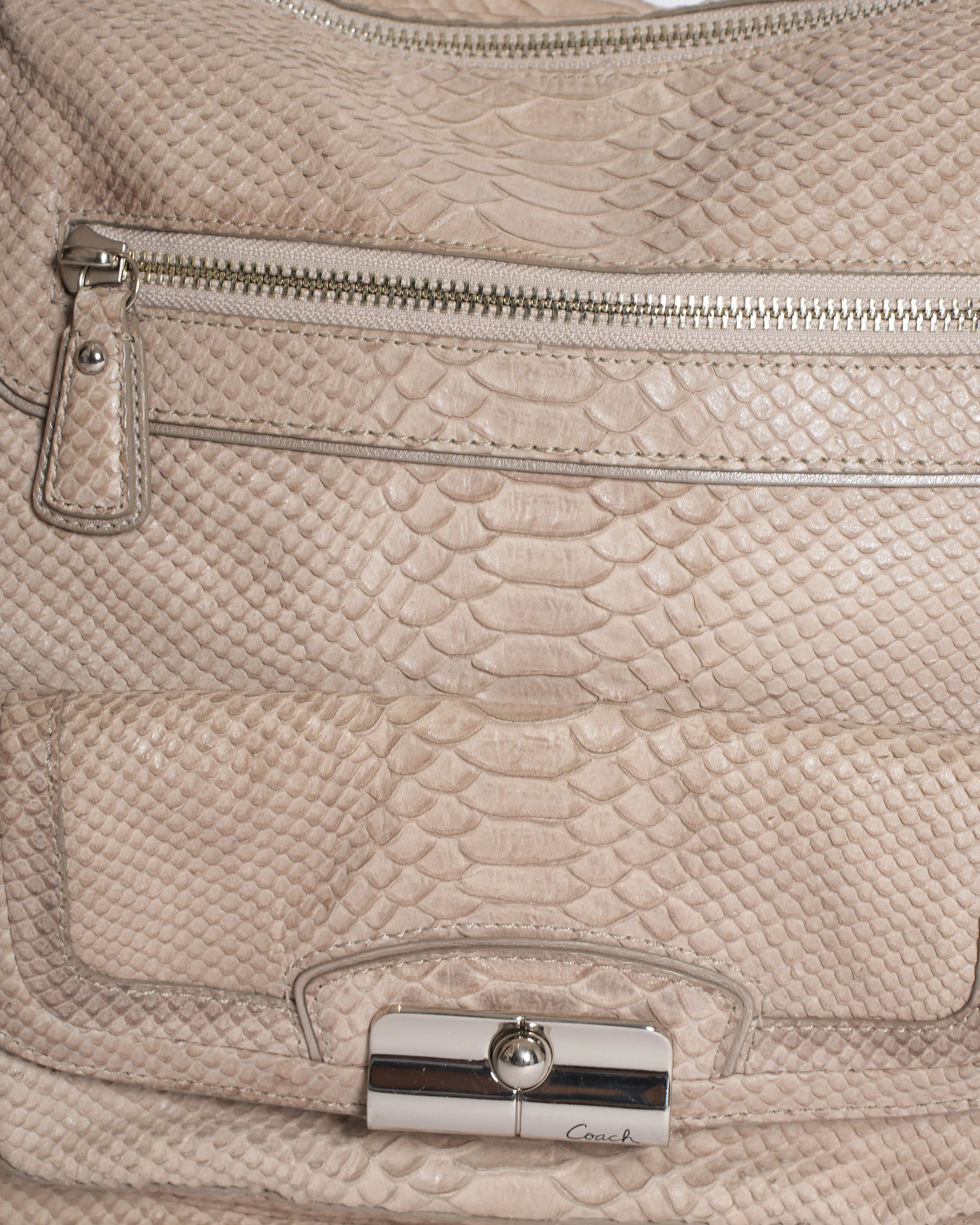 Coach Crocodile Embossed WHite Lether Shoulder Bag