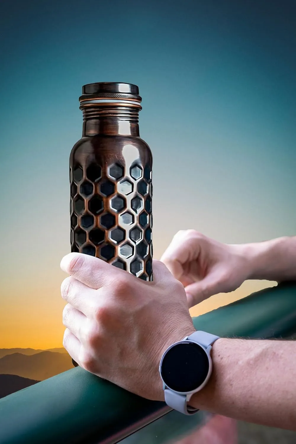 Copper Water Bottle With Beautiful Design 32 oz - Leak Proof Ayurvedic Drinkware Copper Vessel for Sports, Gym, Outdoors, Yoga, (Design 20)