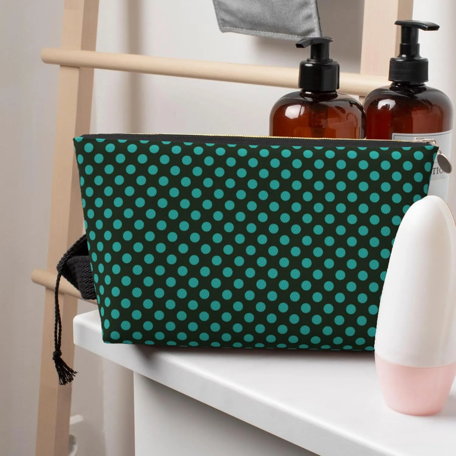 Dark Green Polka Dot Cosmetic Bags, Leather Small Makeup Beauty Bag with Golden Zipper, Waterproof Portable Mini Travel Toiletry Pouch Case for Women and Girls