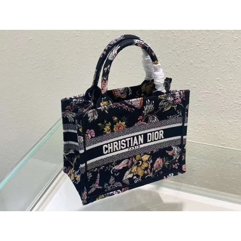 Dior Super savings Sleek and smooth Book BGMP1807 Tote