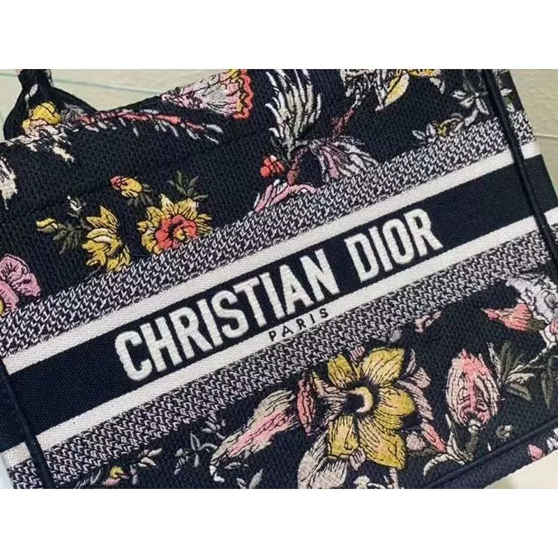 Dior Super savings Sleek and smooth Book BGMP1807 Tote
