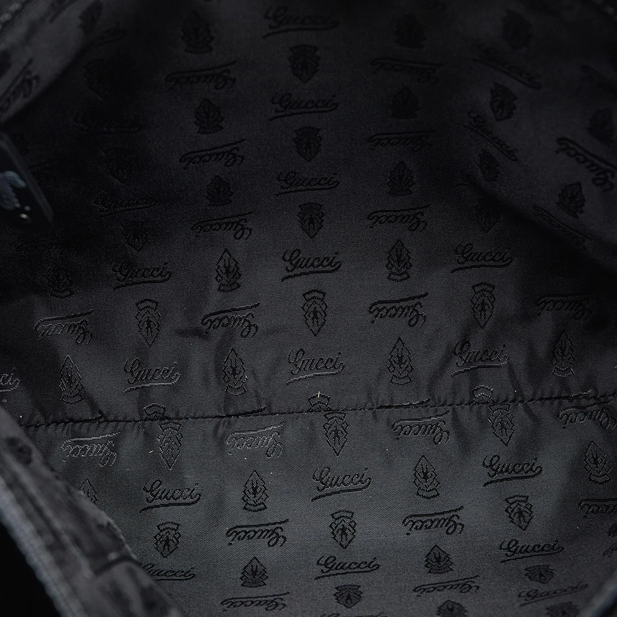 Gucci Crest Crossbody (SHG-Qfnux7)