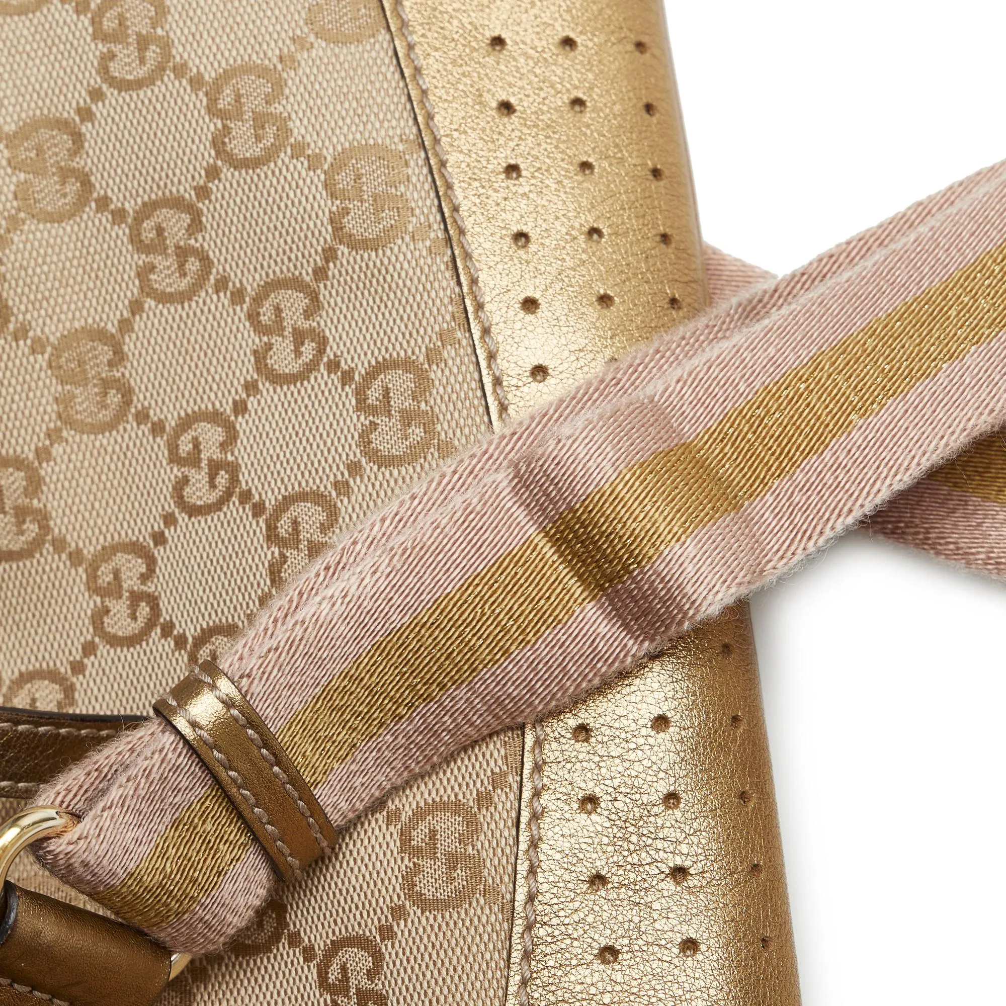 Gucci GG Canvas Crossbody Bag (SHG-am6vgN)