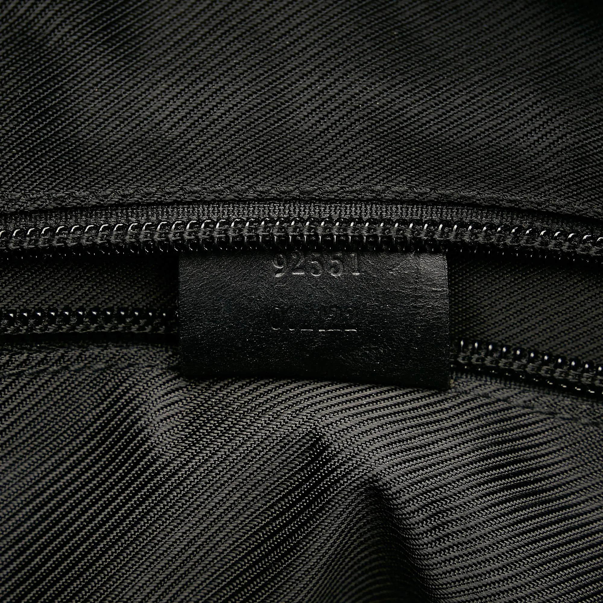 Gucci GG Canvas Crossbody Bag (SHG-z4ByfH)
