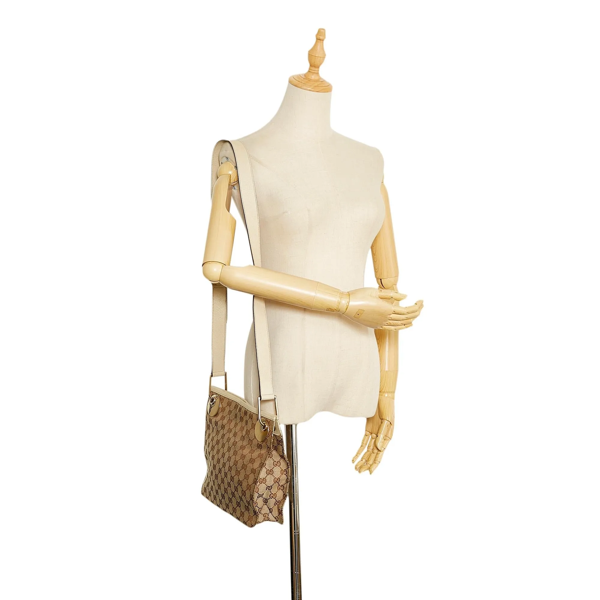 Gucci GG Canvas Eclipse Crossbody (SHG-DNx87B)