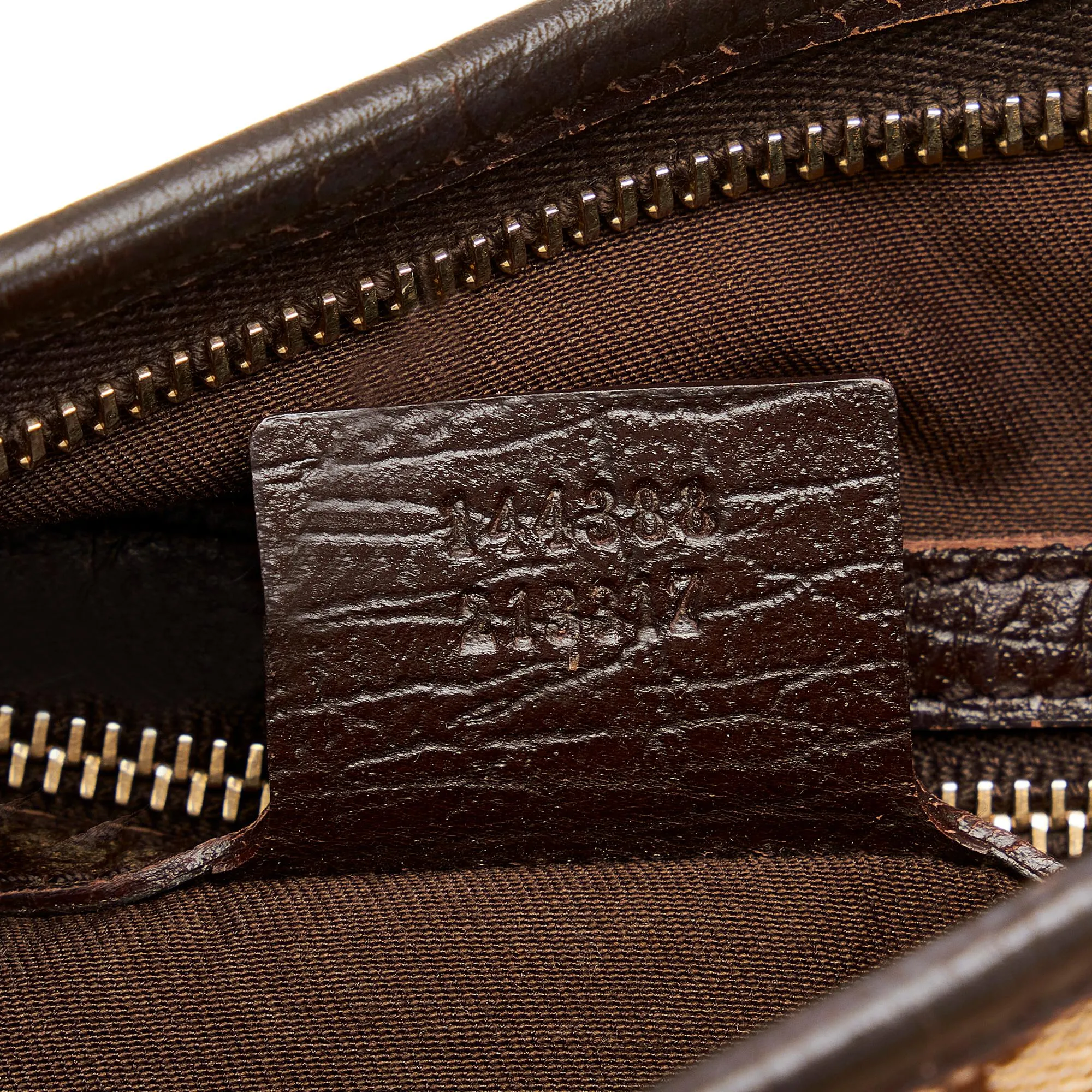 Gucci GG Canvas Jolicoeur Crossbody (SHG-0Pg20f)