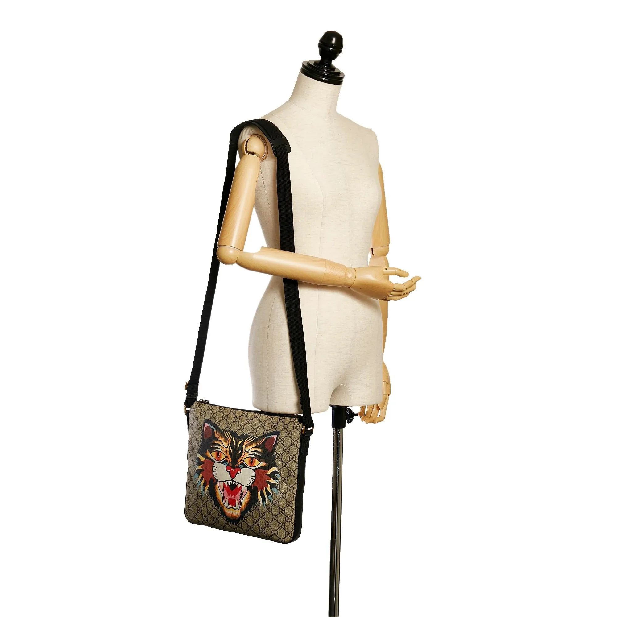 Gucci GG Supreme Angry Cat Crossbody Bag (SHG-34262)