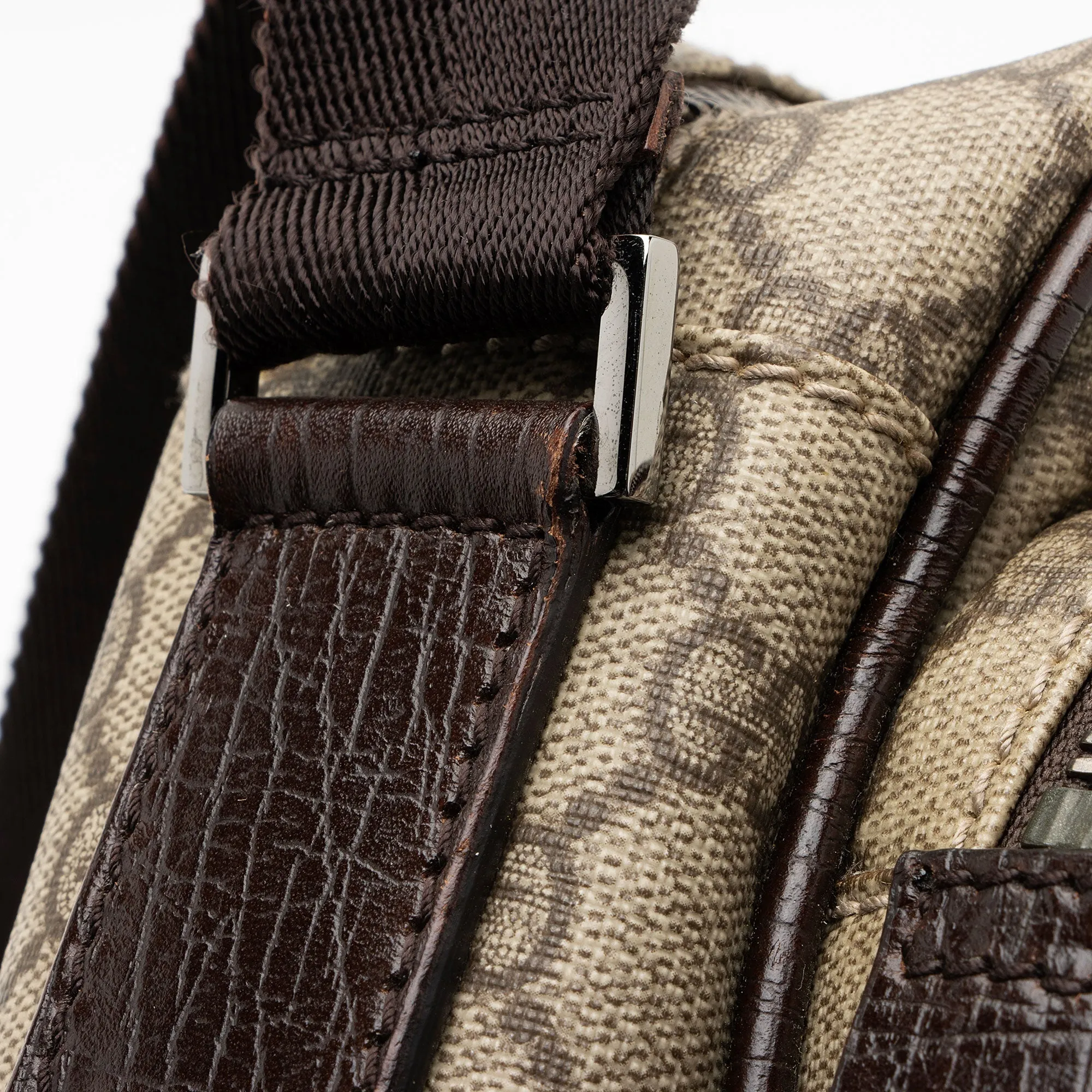 Gucci GG Supreme Classic Camera Small Messenger Bag (SHF-wXjiIf)
