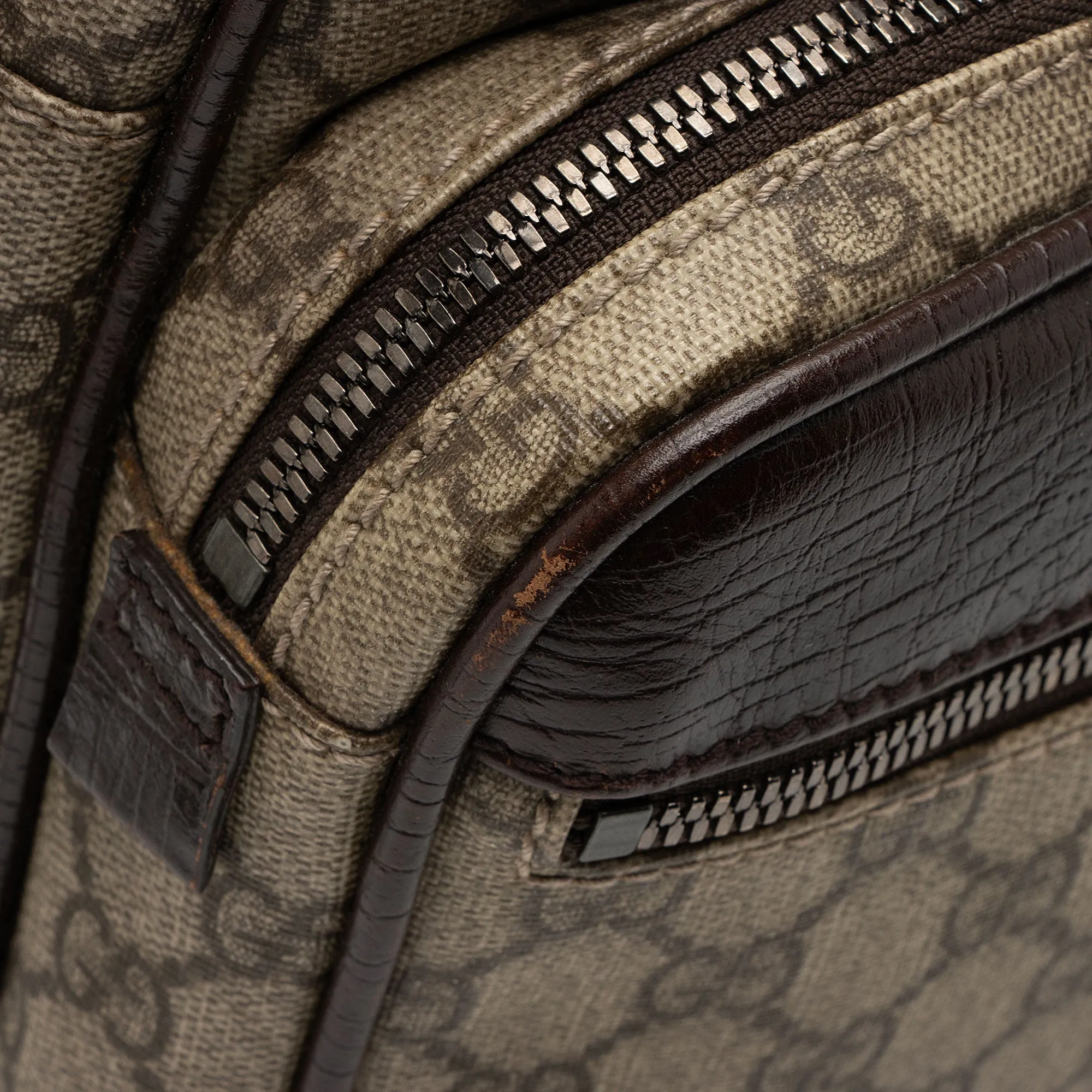 Gucci GG Supreme Classic Camera Small Messenger Bag (SHF-wXjiIf)