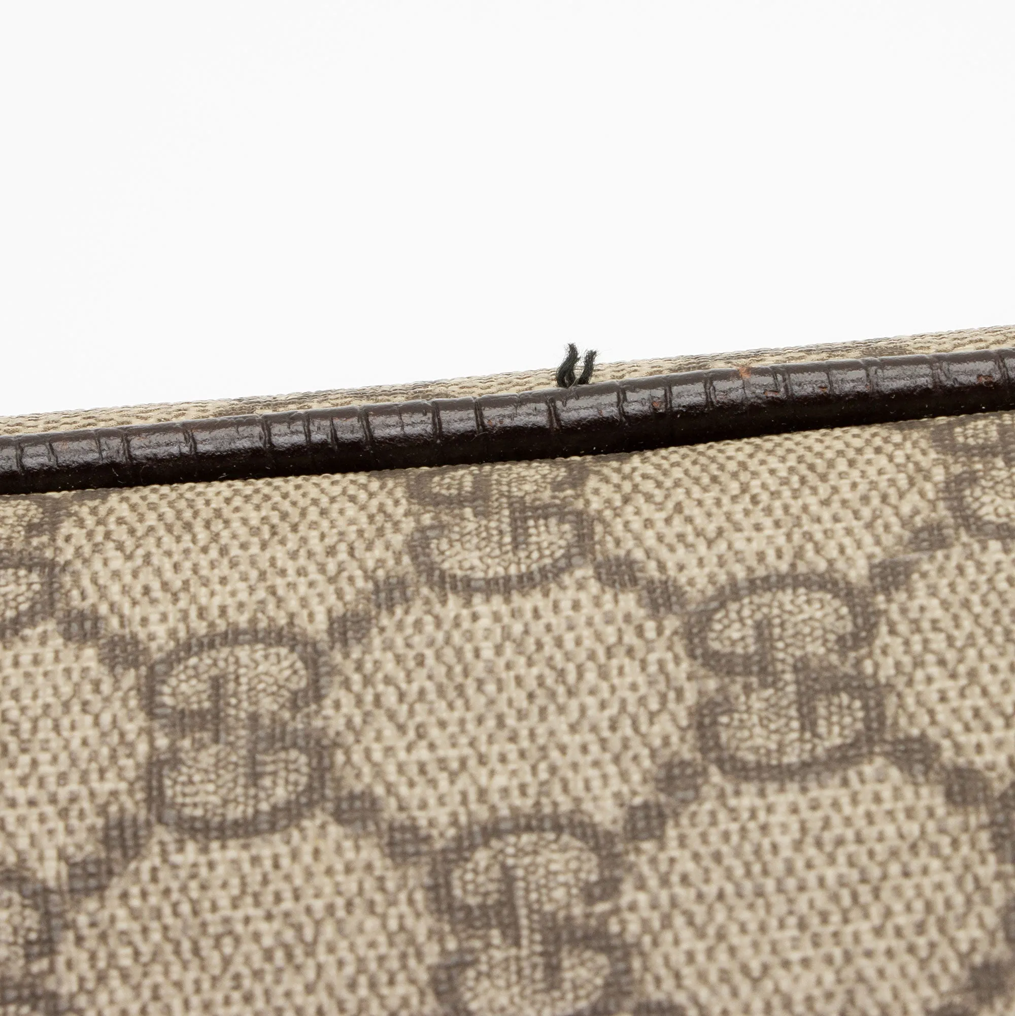 Gucci GG Supreme Classic Camera Small Messenger Bag (SHF-wXjiIf)