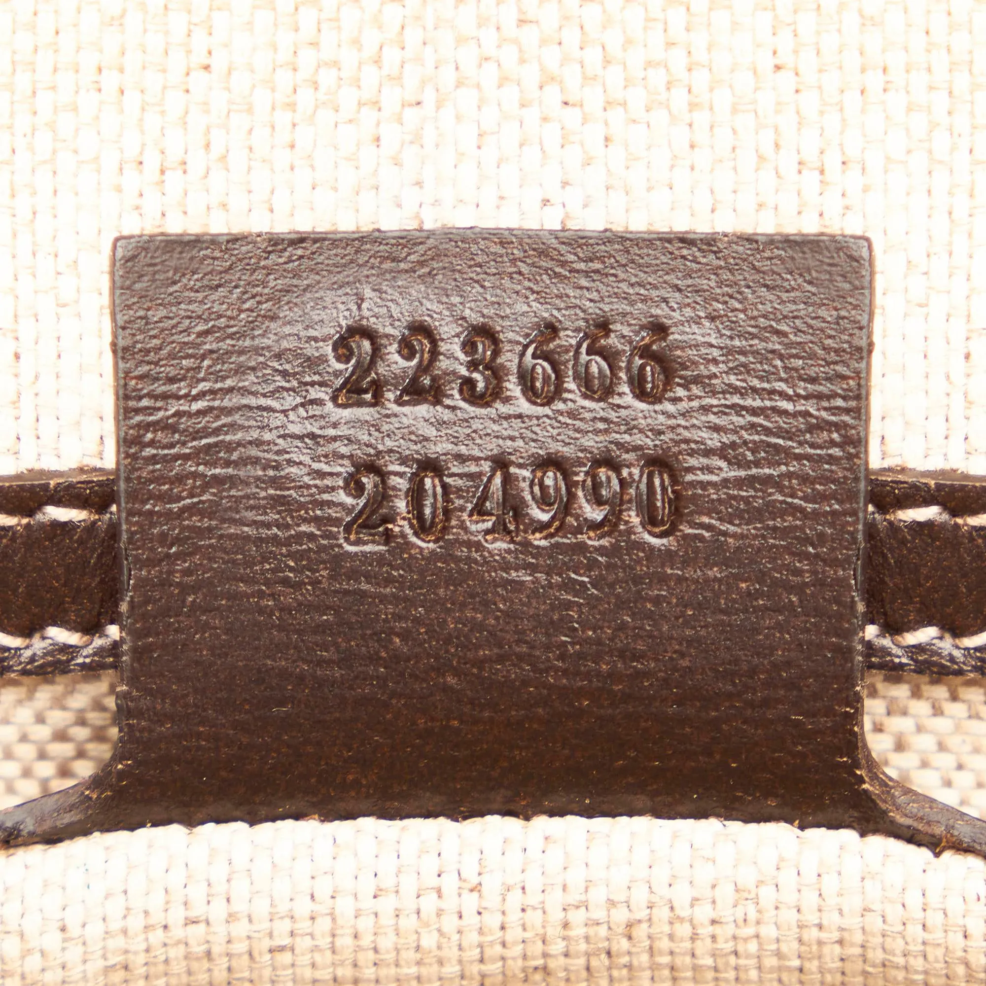 Gucci GG Supreme Crossbody Bag (SHG-29805)