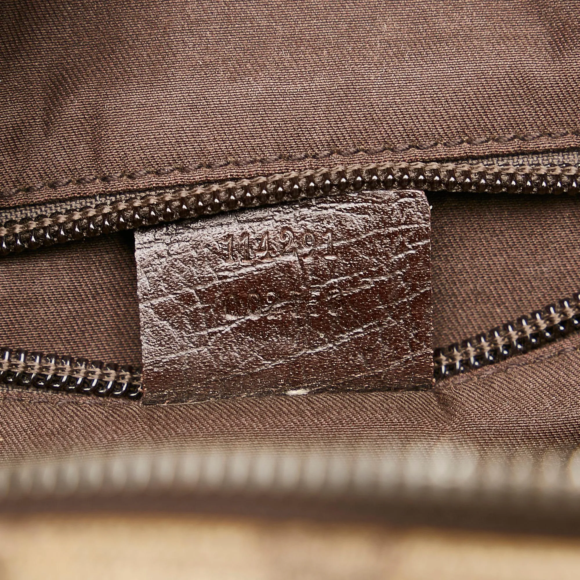 Gucci GG Supreme Crossbody Bag (SHG-33735)
